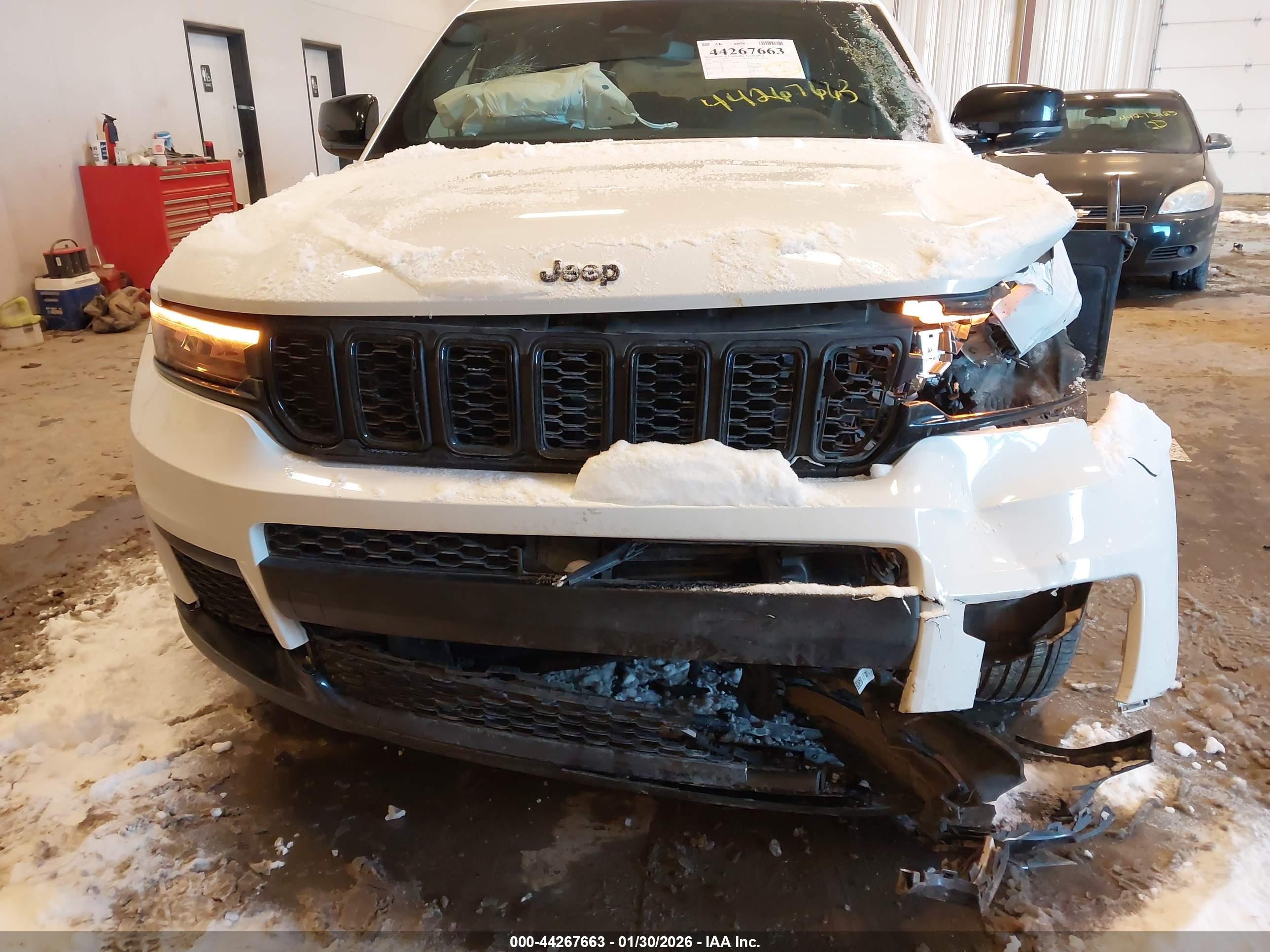 JEEP GRAND image 6