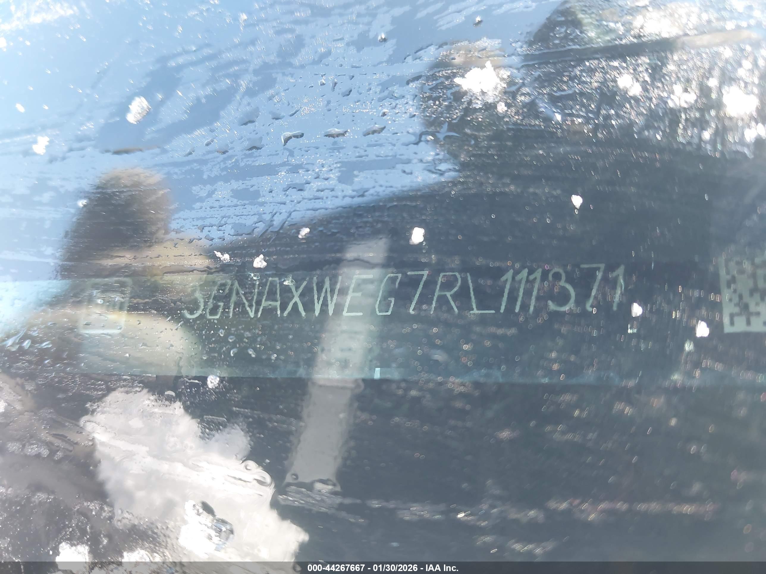 CHEVROLET EQUINOX image 9