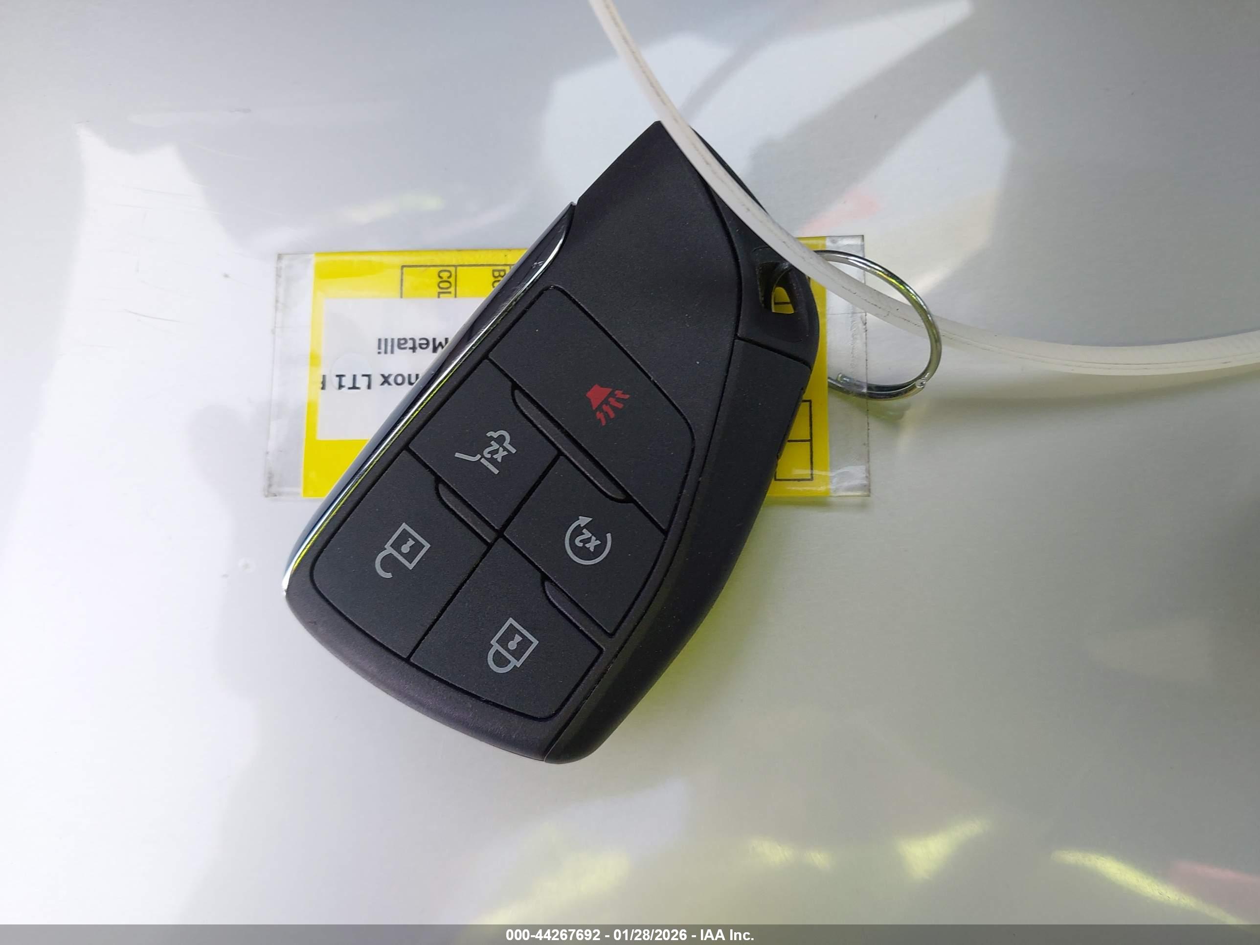 CHEVROLET EQUINOX image 11