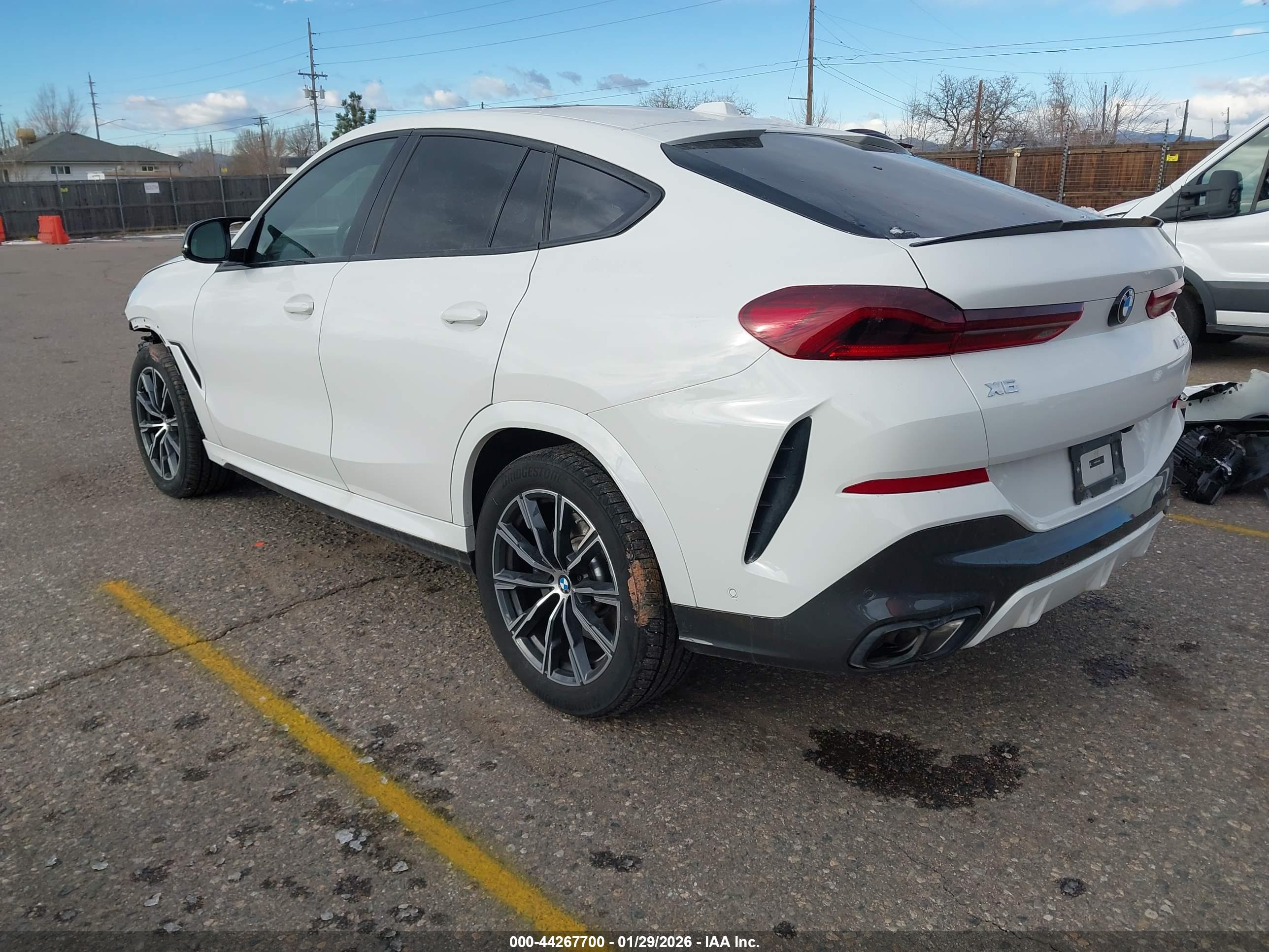 BMW X6 image 3