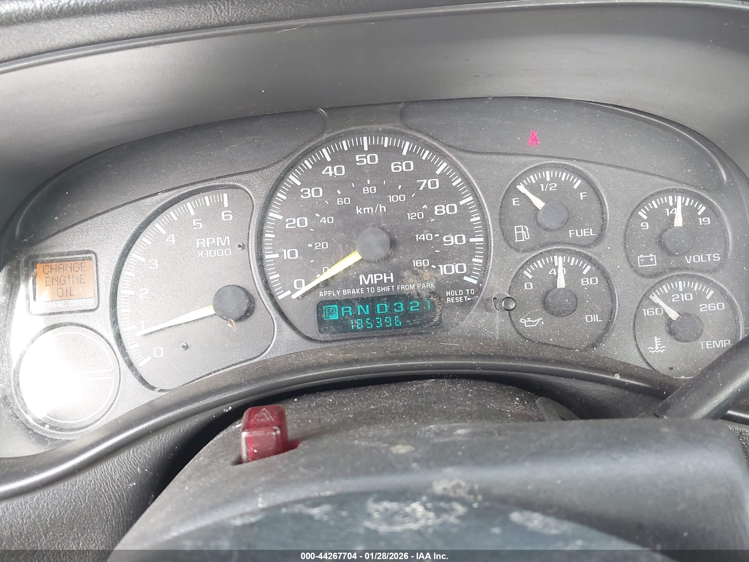 CHEVROLET SILVERADO image 7