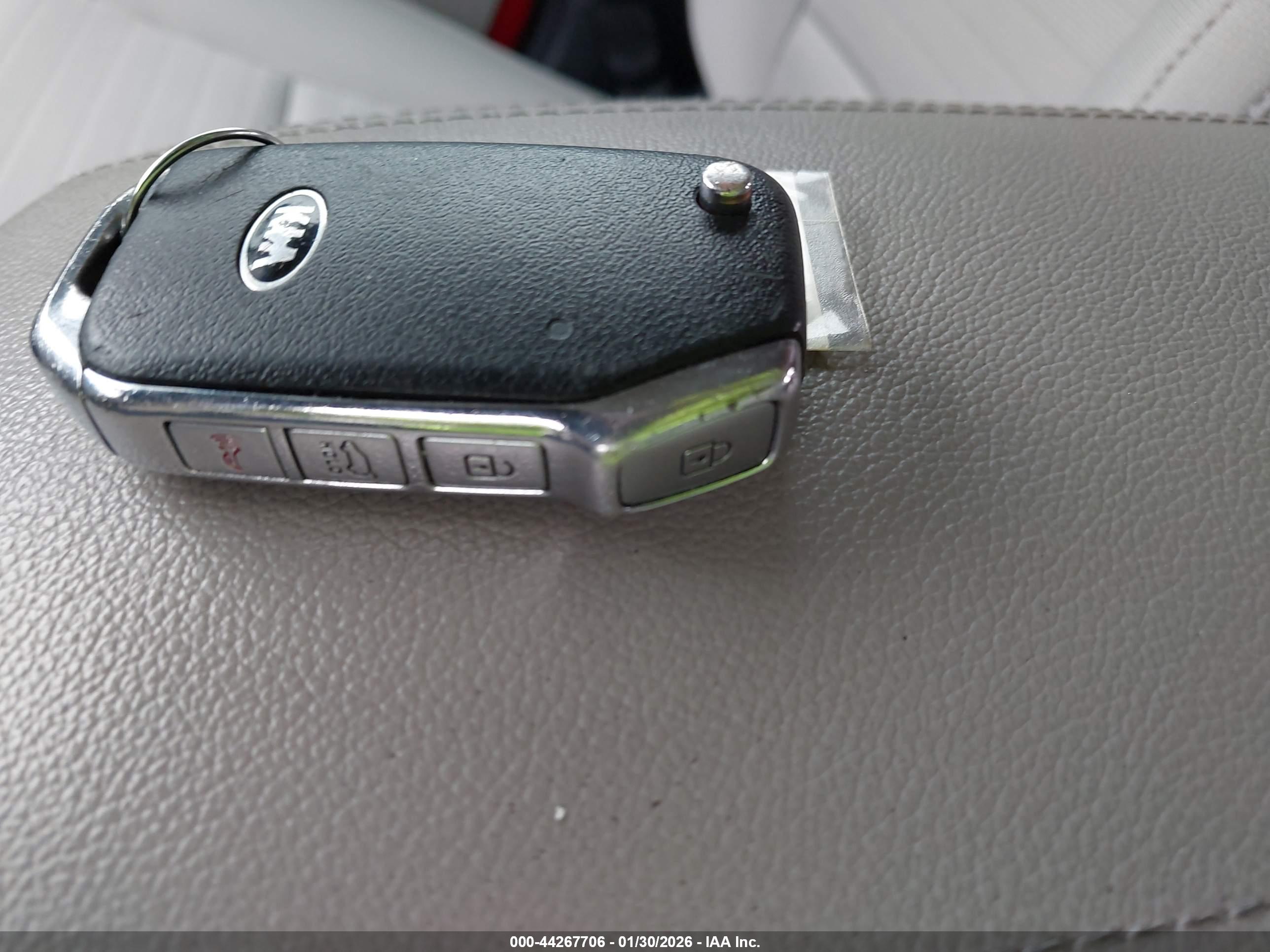 KIA SPORTAGE image 11