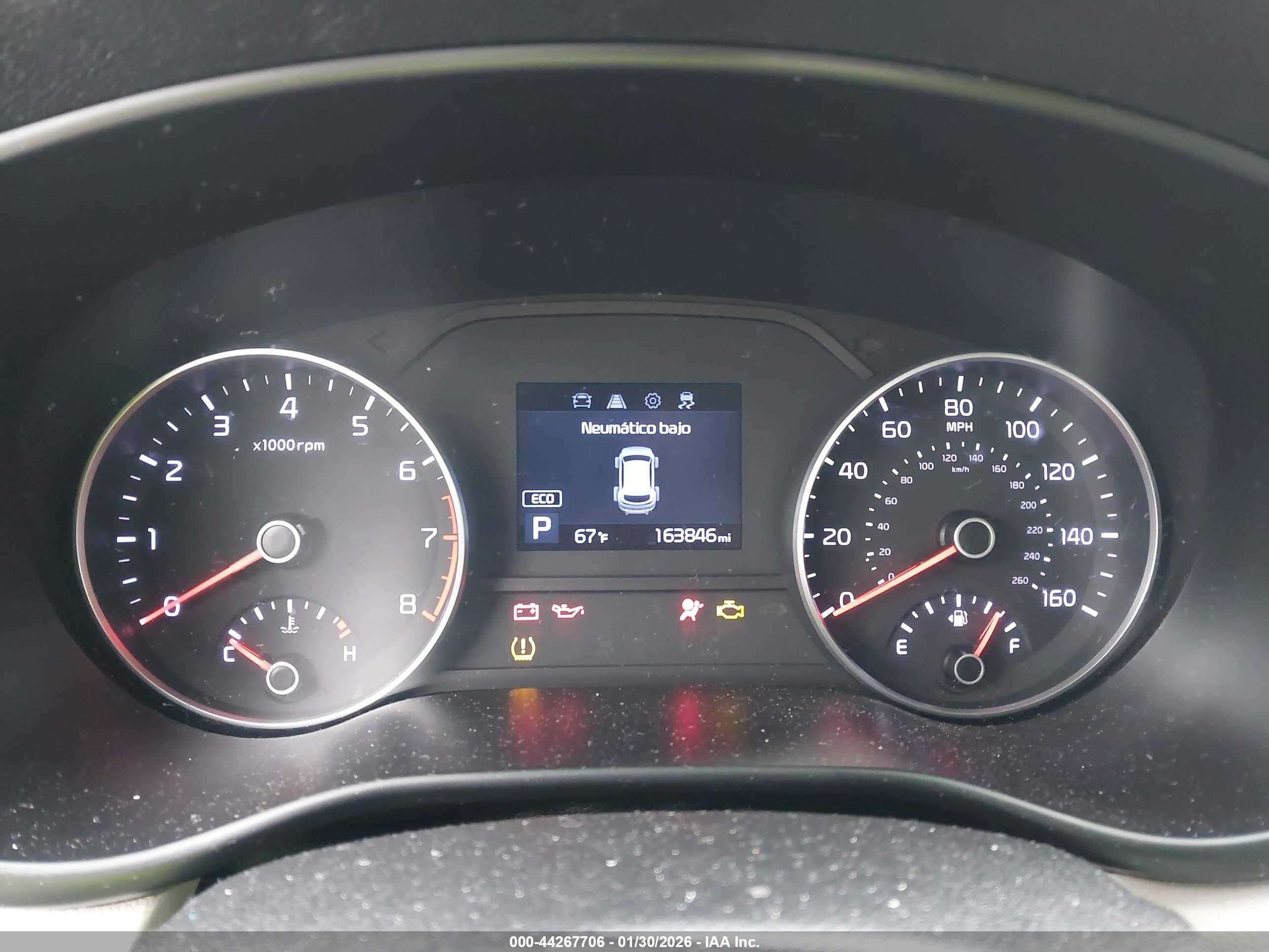 KIA SPORTAGE image 7