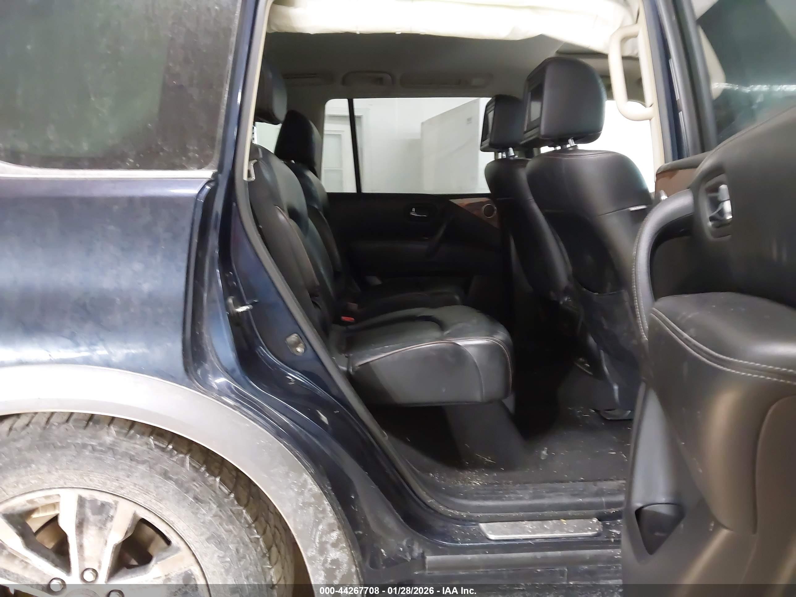 NISSAN ARMADA image 8