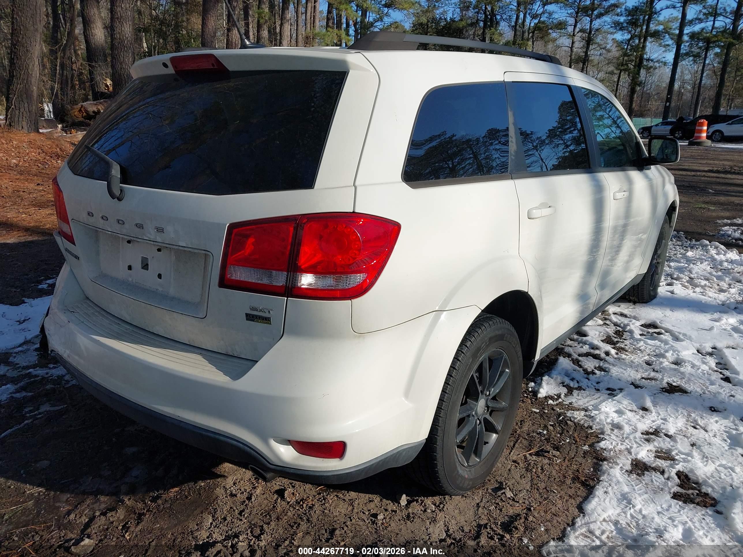 DODGE JOURNEY image 4