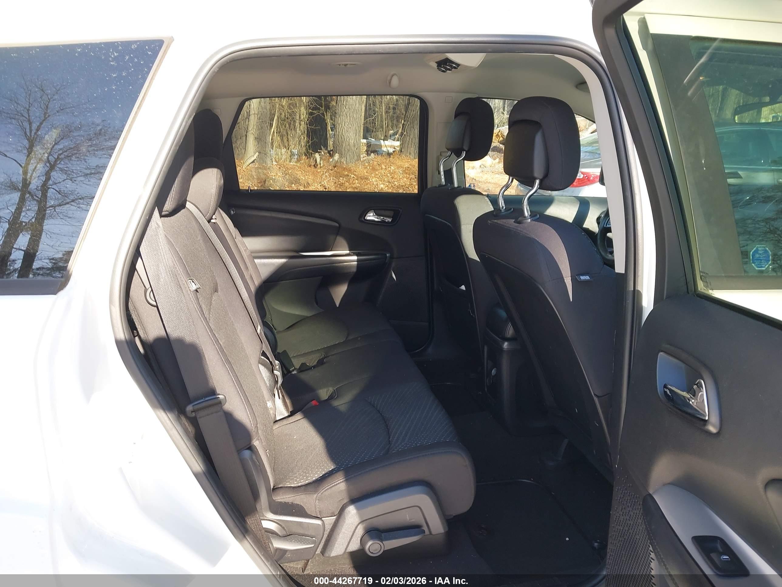 DODGE JOURNEY image 8