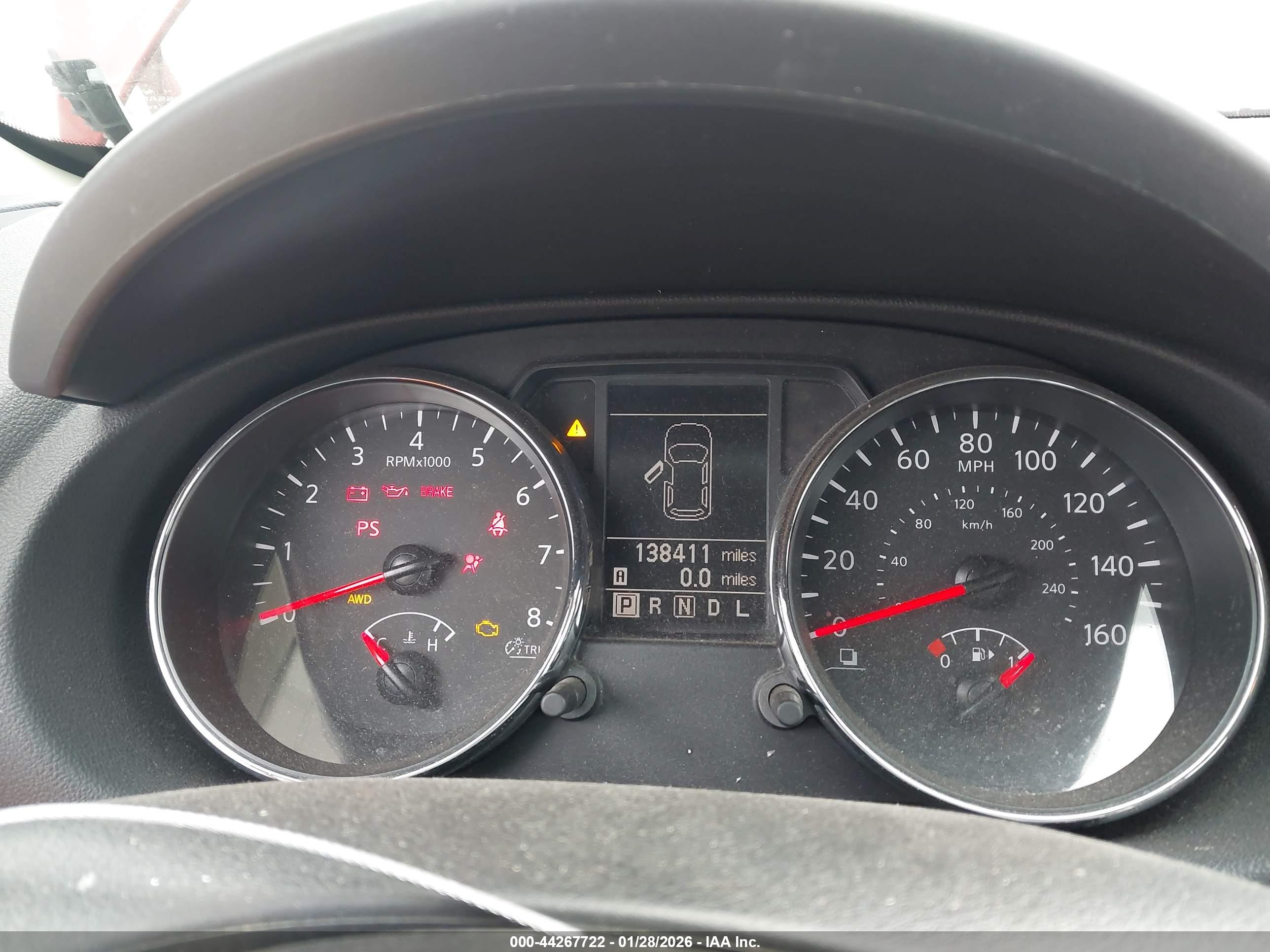 NISSAN ROGUE image 7