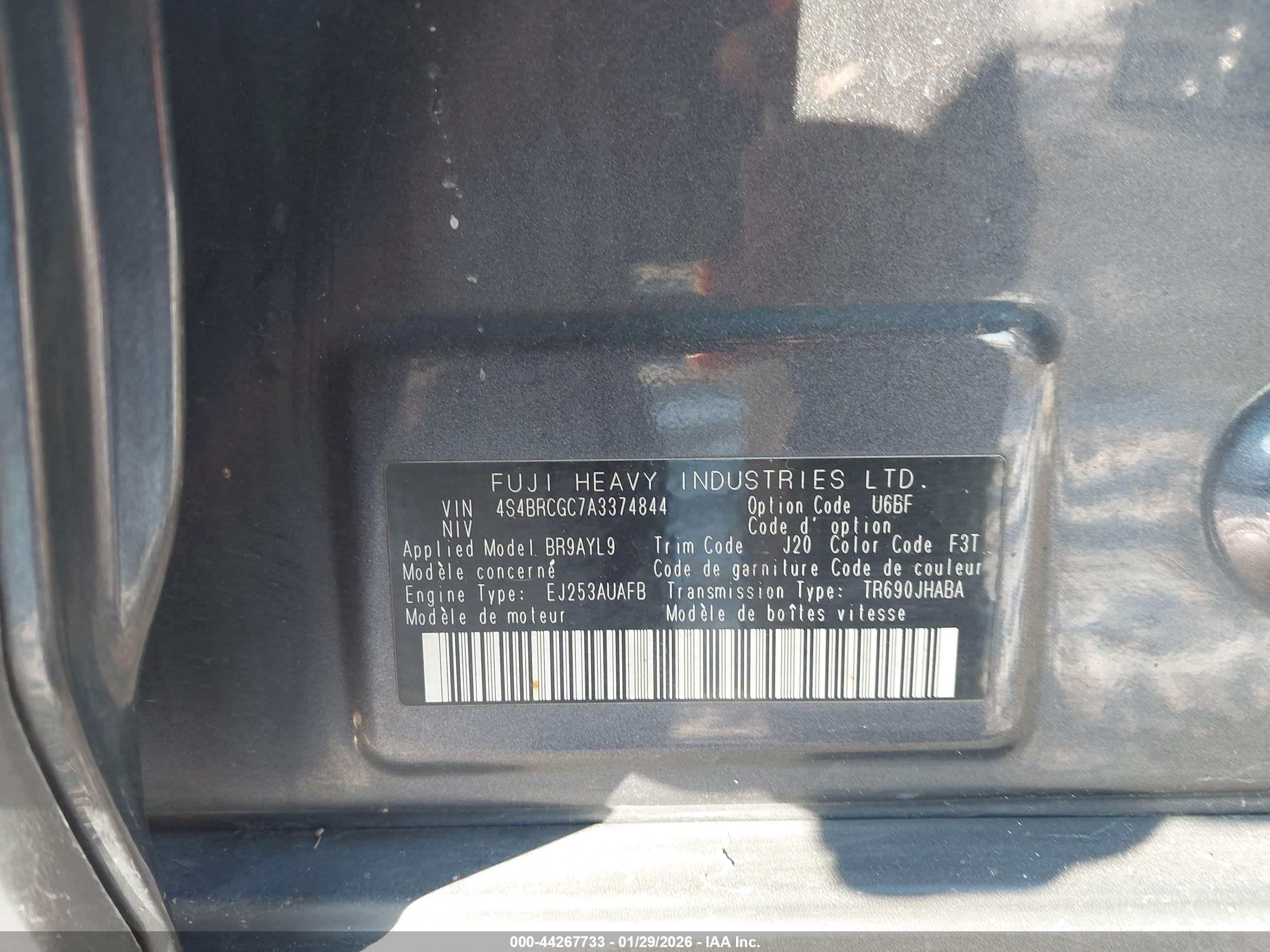 SUBARU OUTBACK image 9