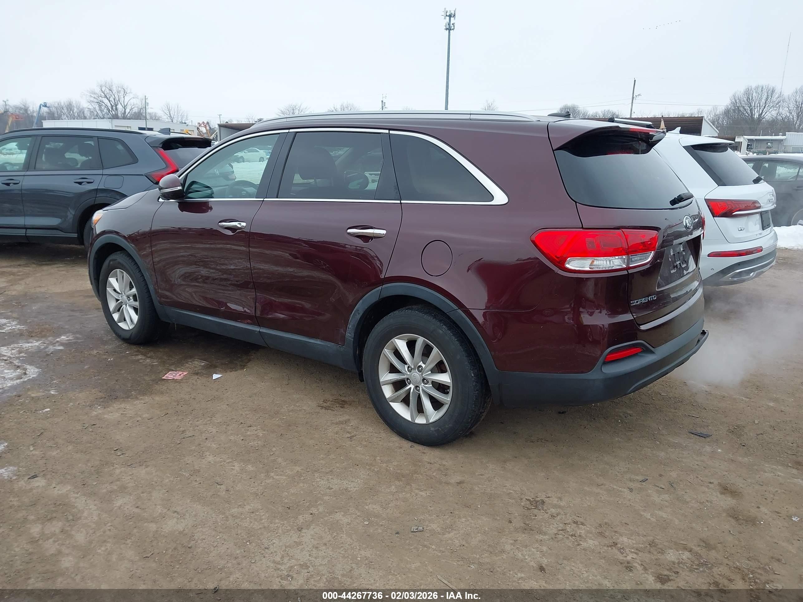 KIA SORENTO image 3
