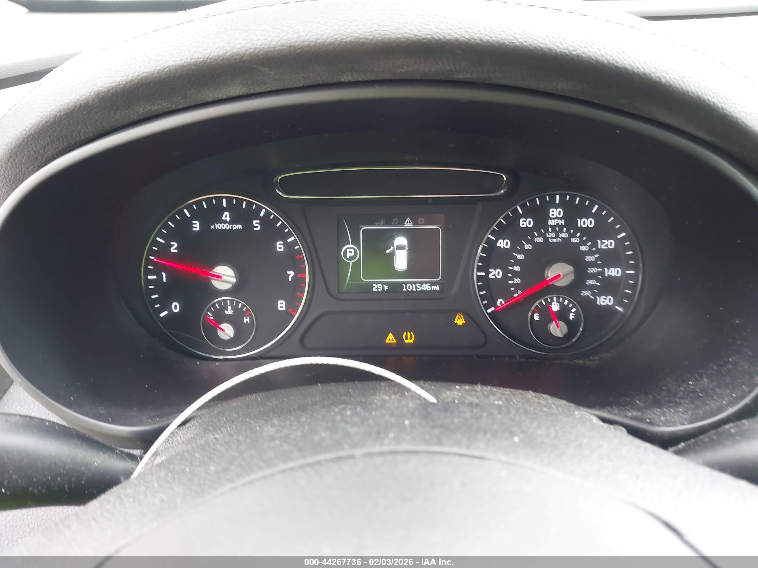 KIA SORENTO image 7