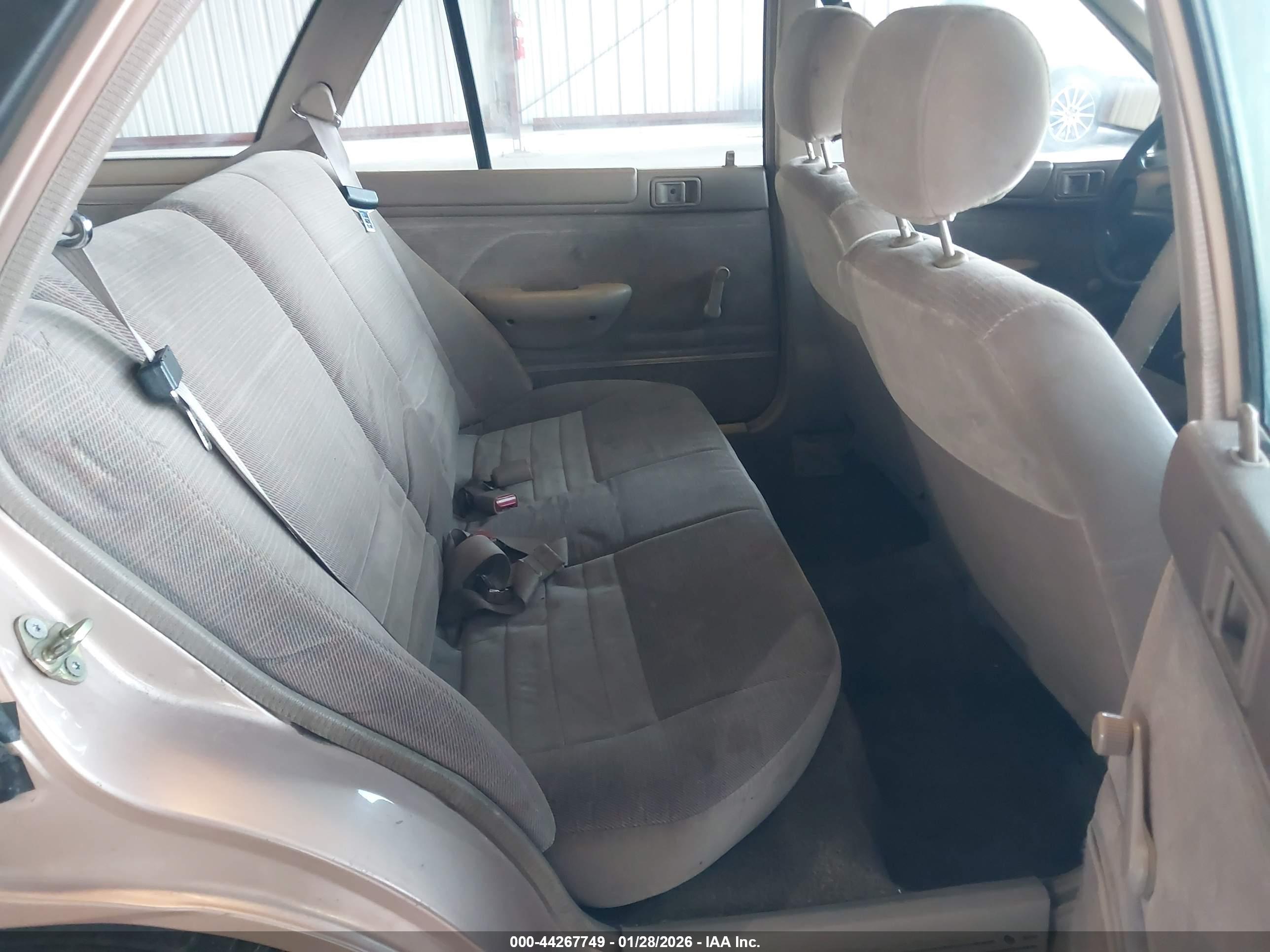 FORD ESCORT image 8