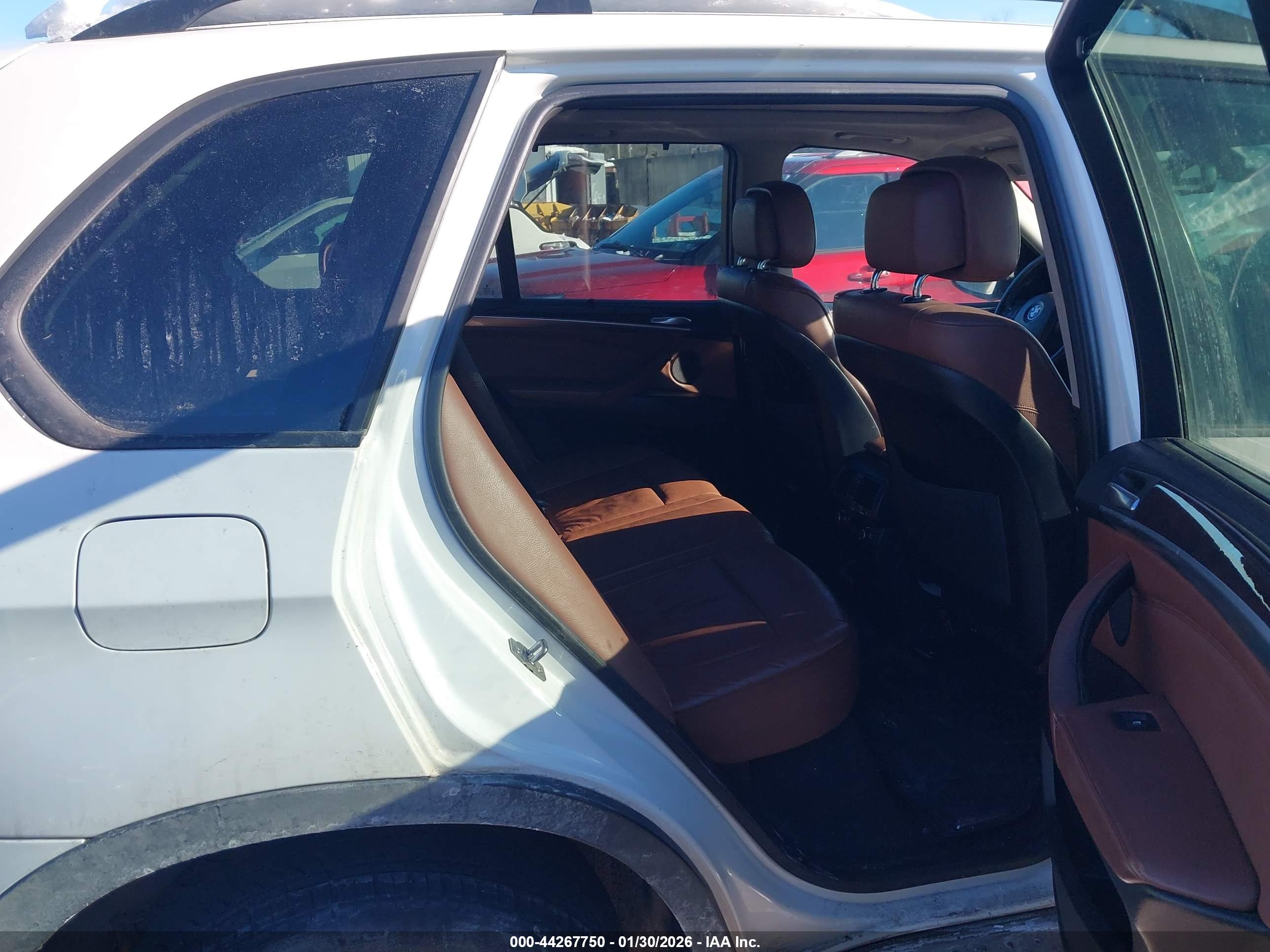BMW X5 image 8
