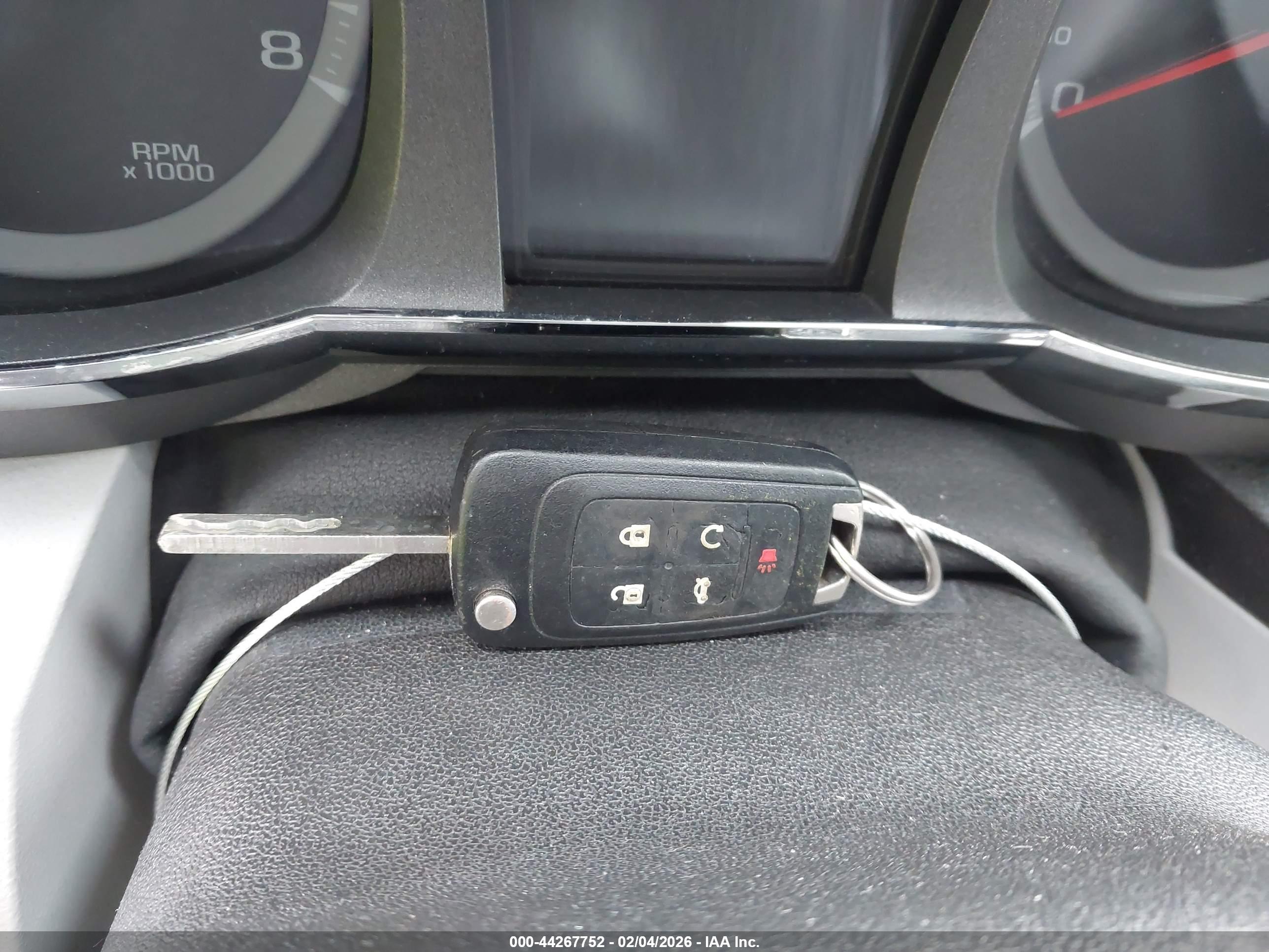 GMC TERRAIN image 11