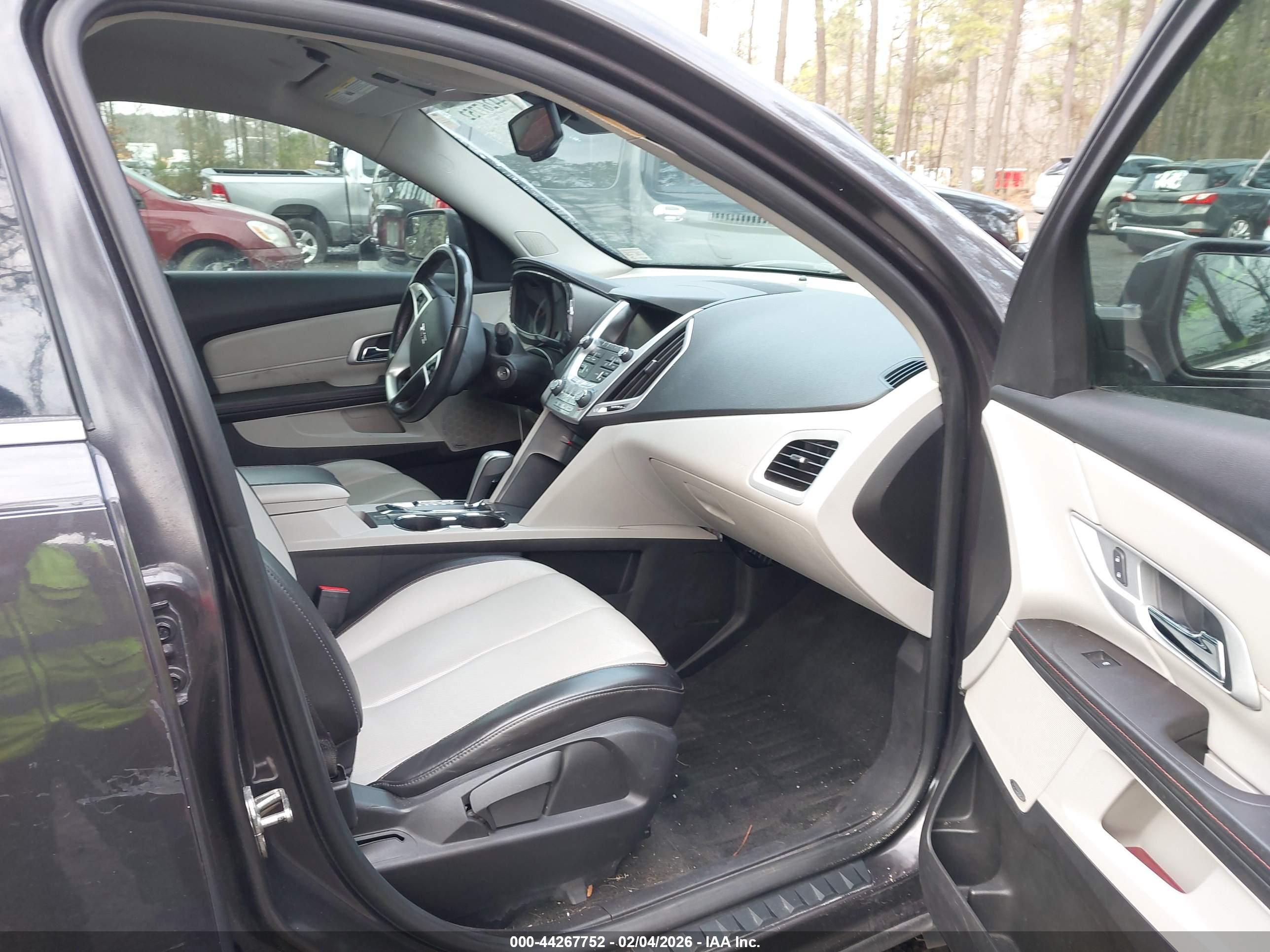 GMC TERRAIN image 5