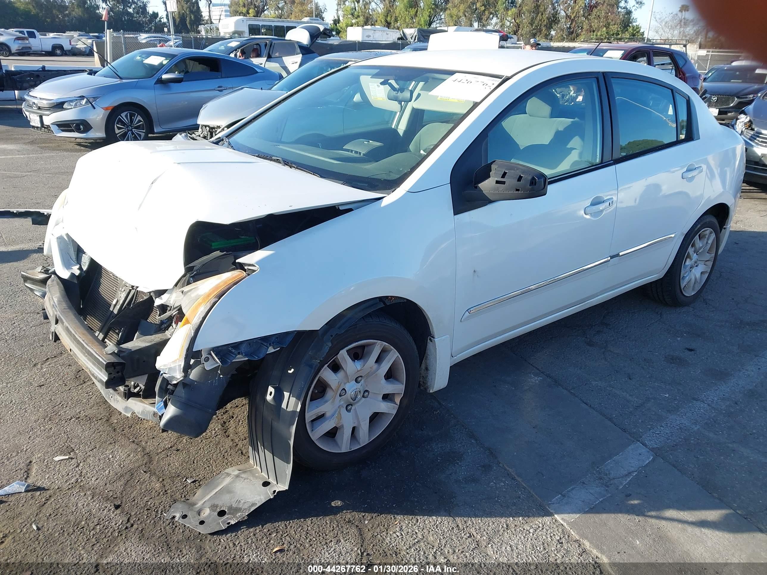 NISSAN SENTRA image 2