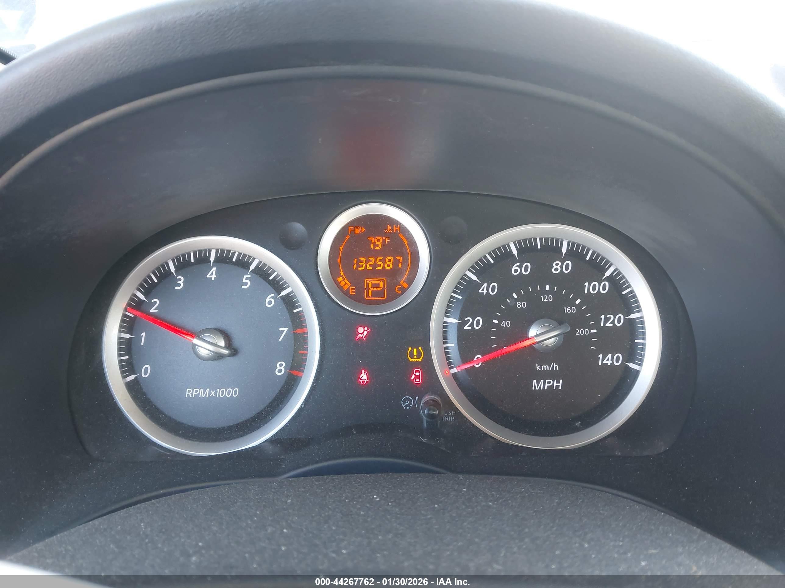 NISSAN SENTRA image 7