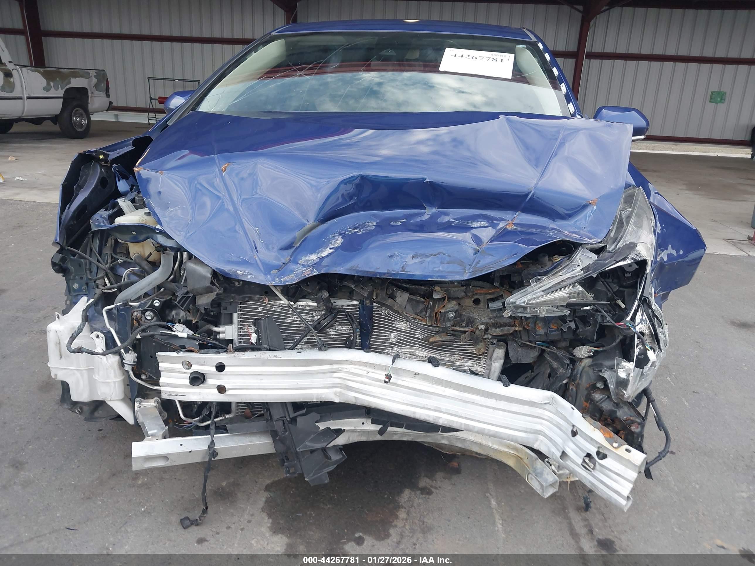 TOYOTA PRIUS image 6