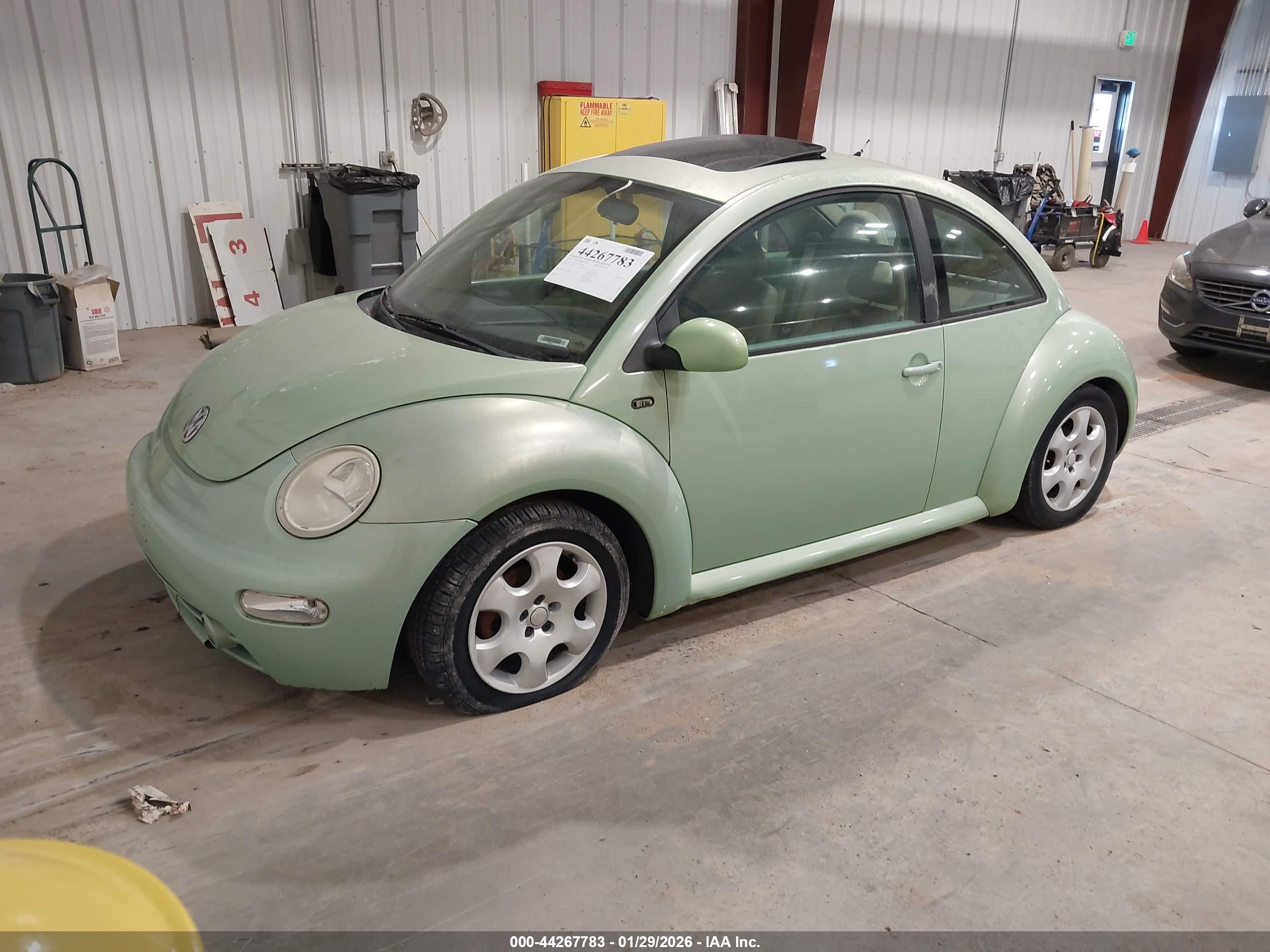 VOLKSWAGEN NEW image 2