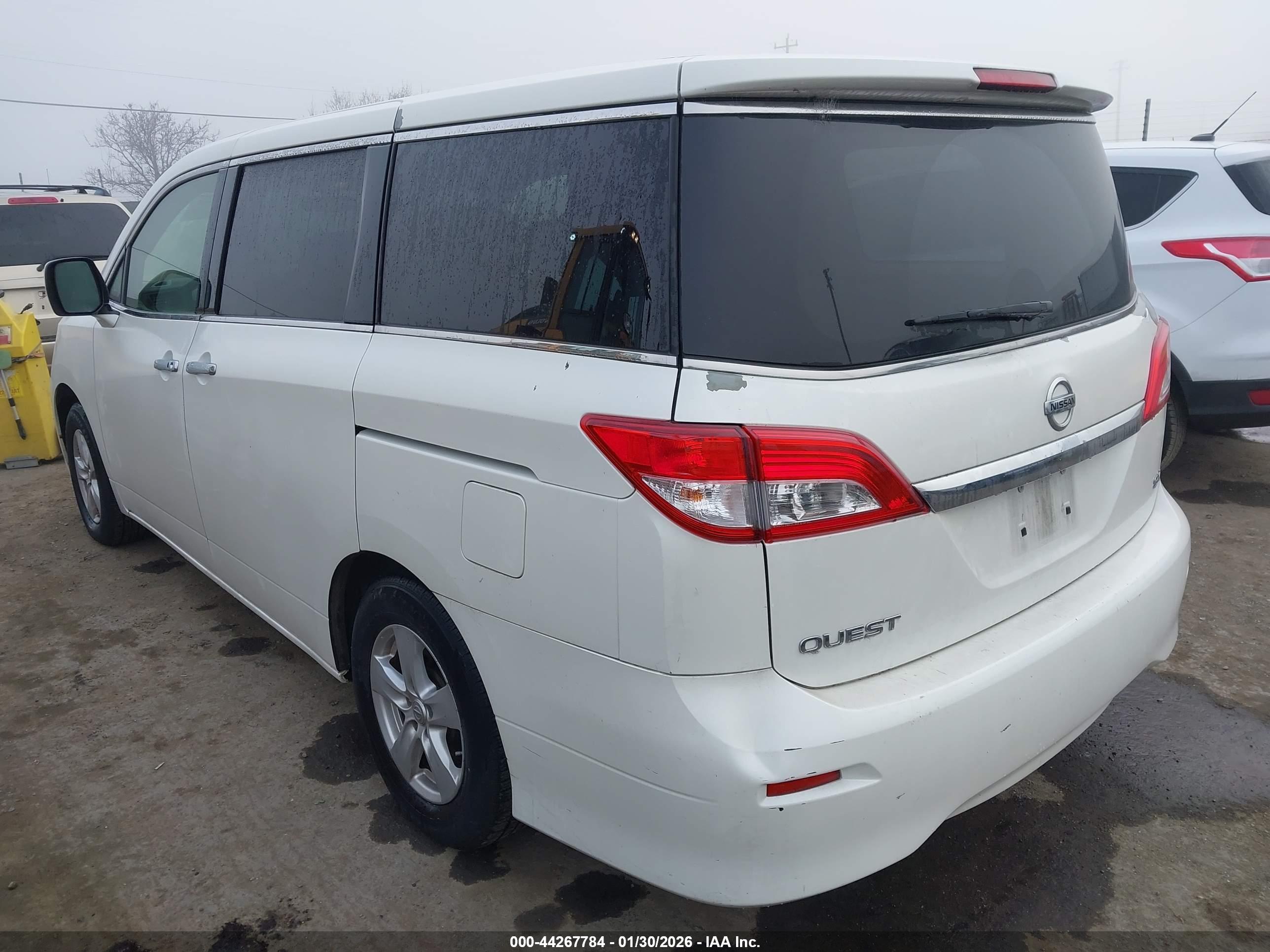 NISSAN QUEST image 3