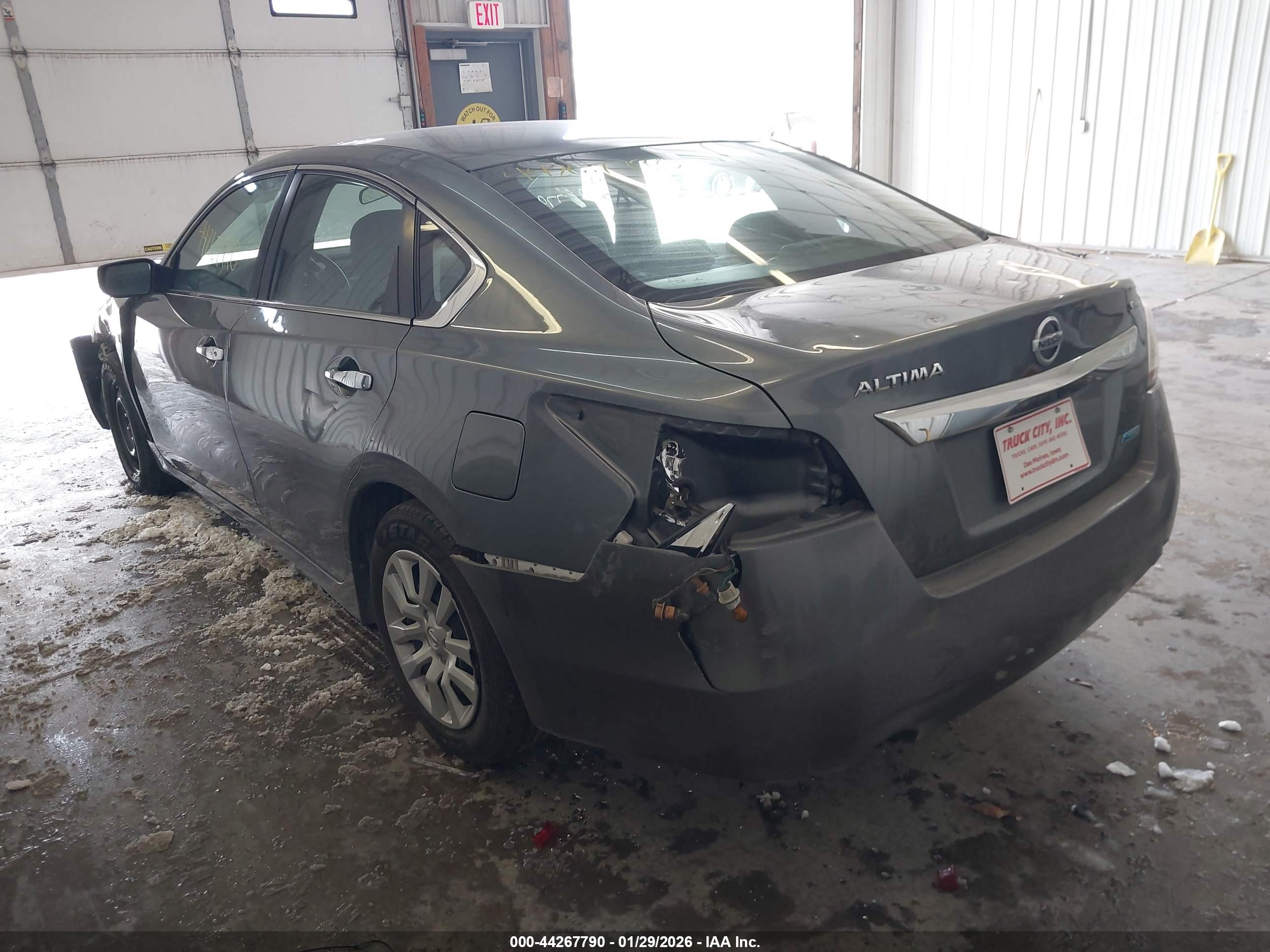 NISSAN ALTIMA image 3