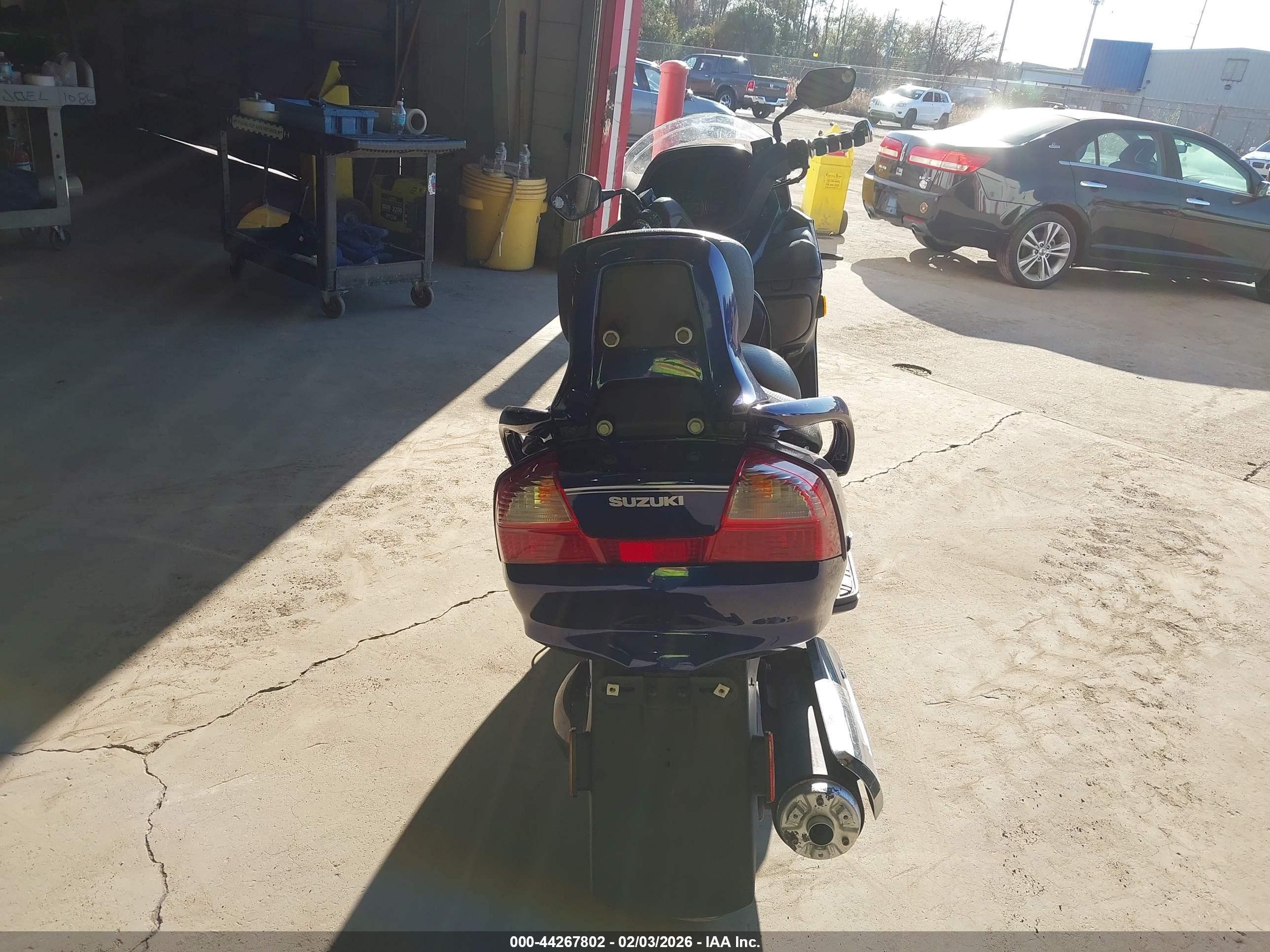 SUZUKI AN400 image 6