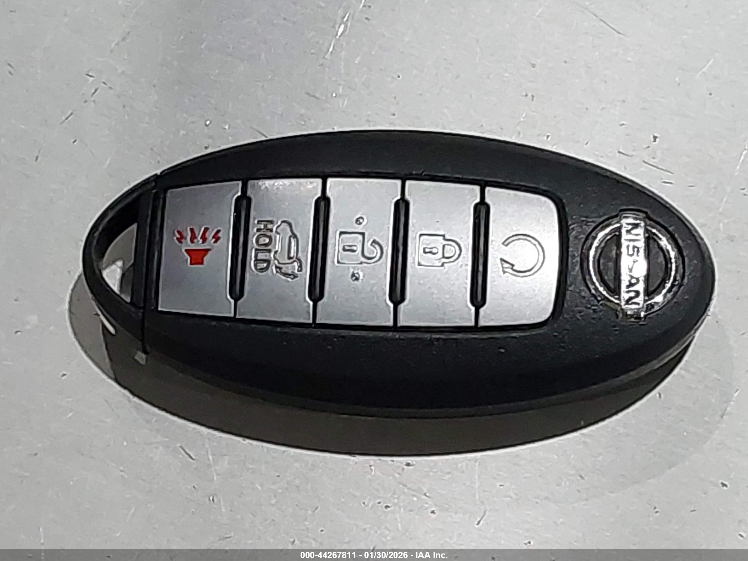 NISSAN MURANO image 11