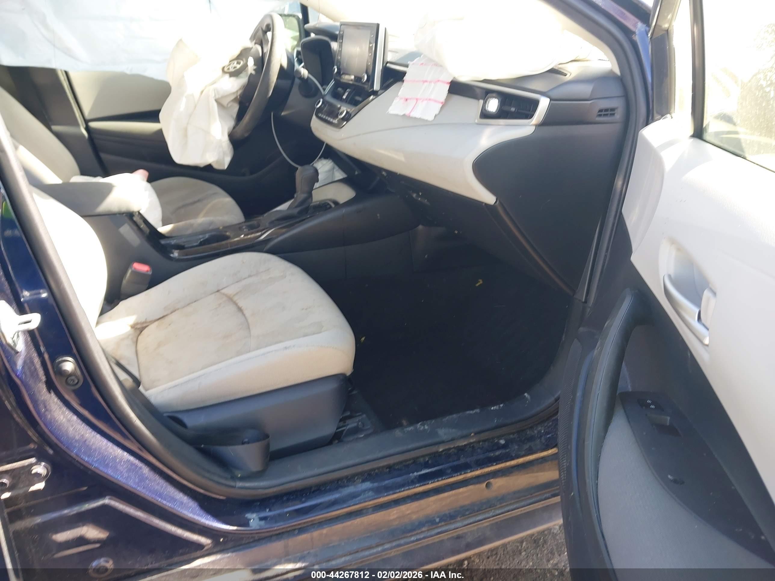 TOYOTA COROLLA image 5