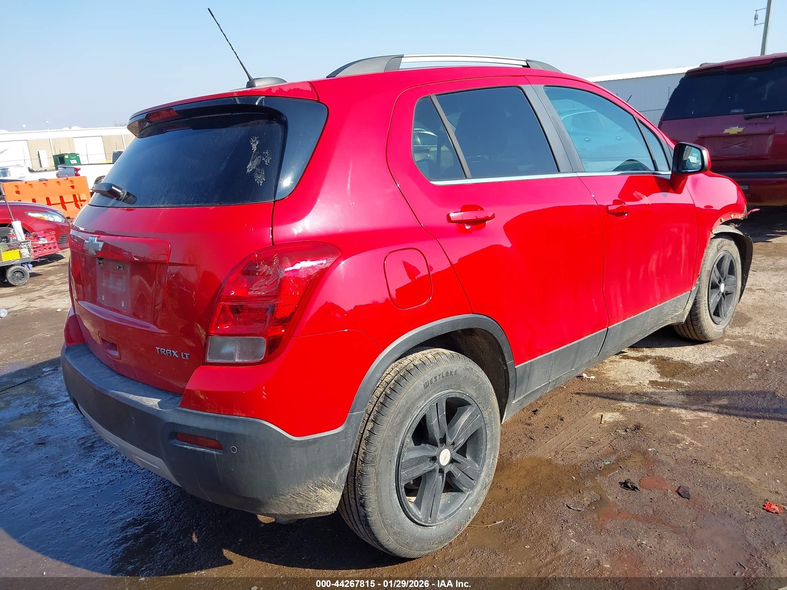 CHEVROLET TRAX image 4