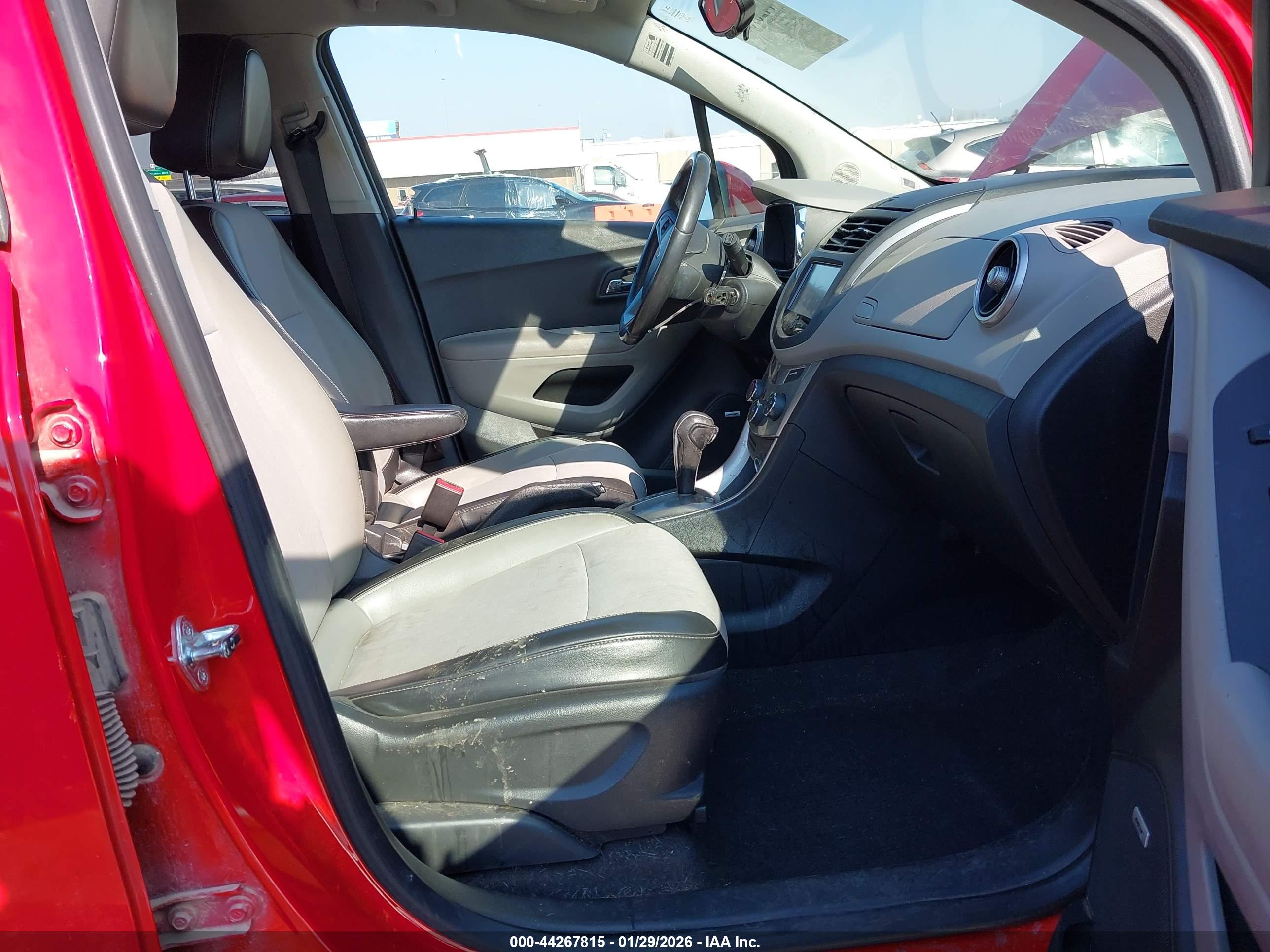 CHEVROLET TRAX image 5