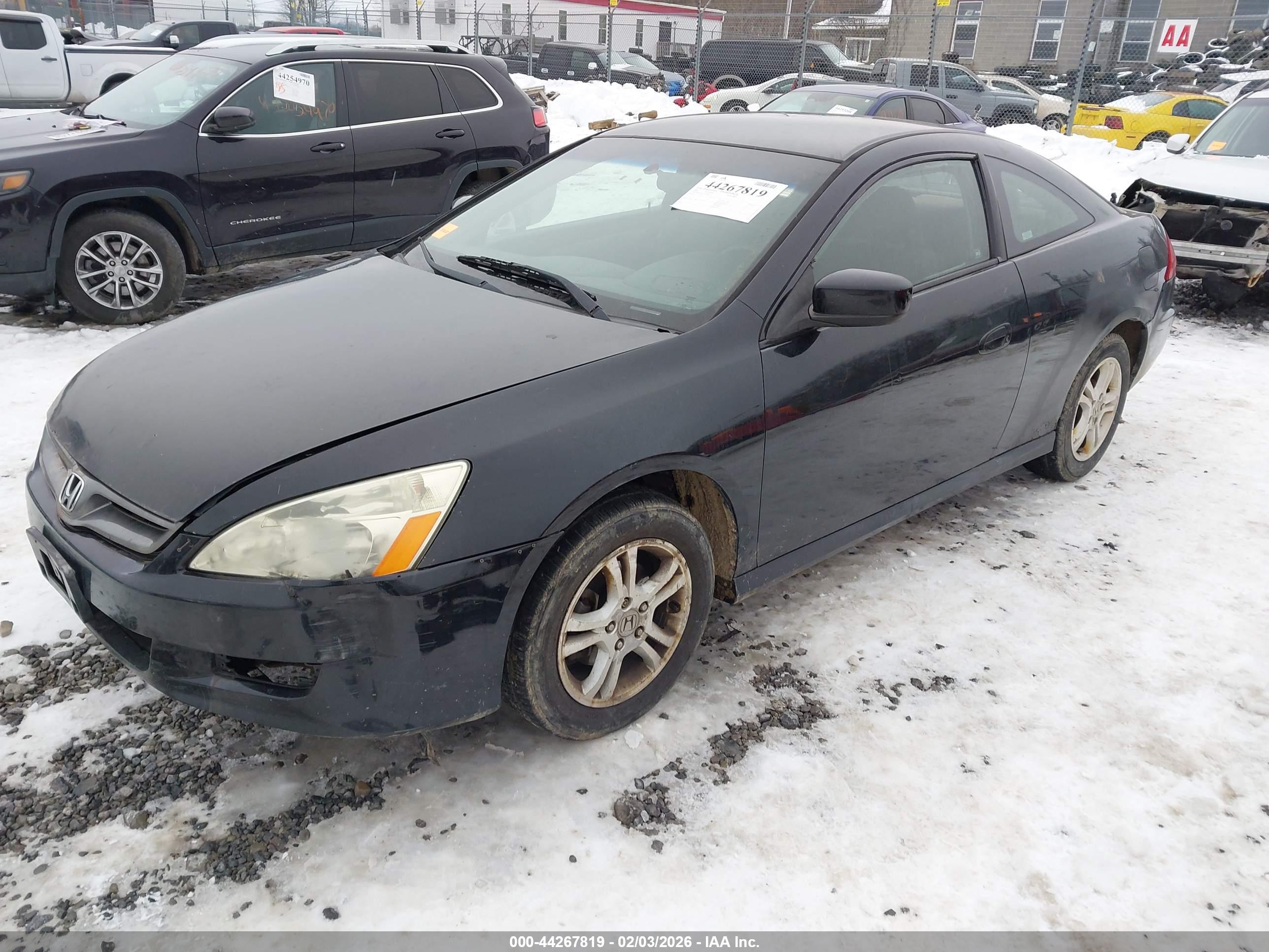HONDA ACCORD image 2