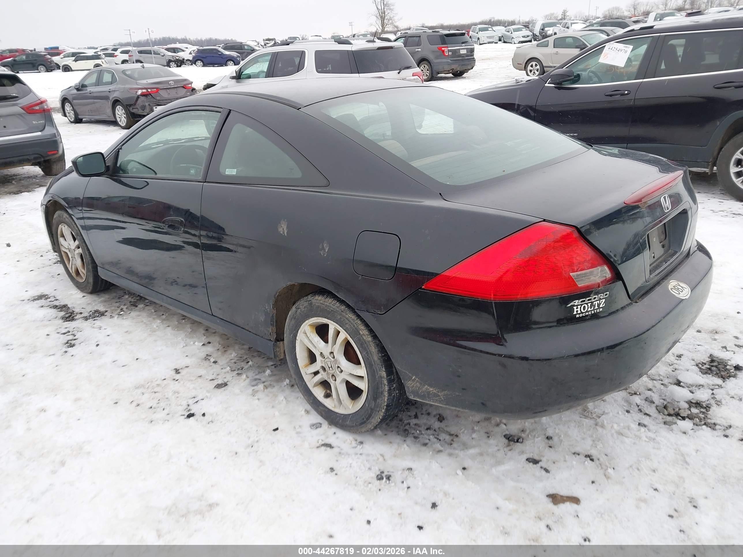 HONDA ACCORD image 3