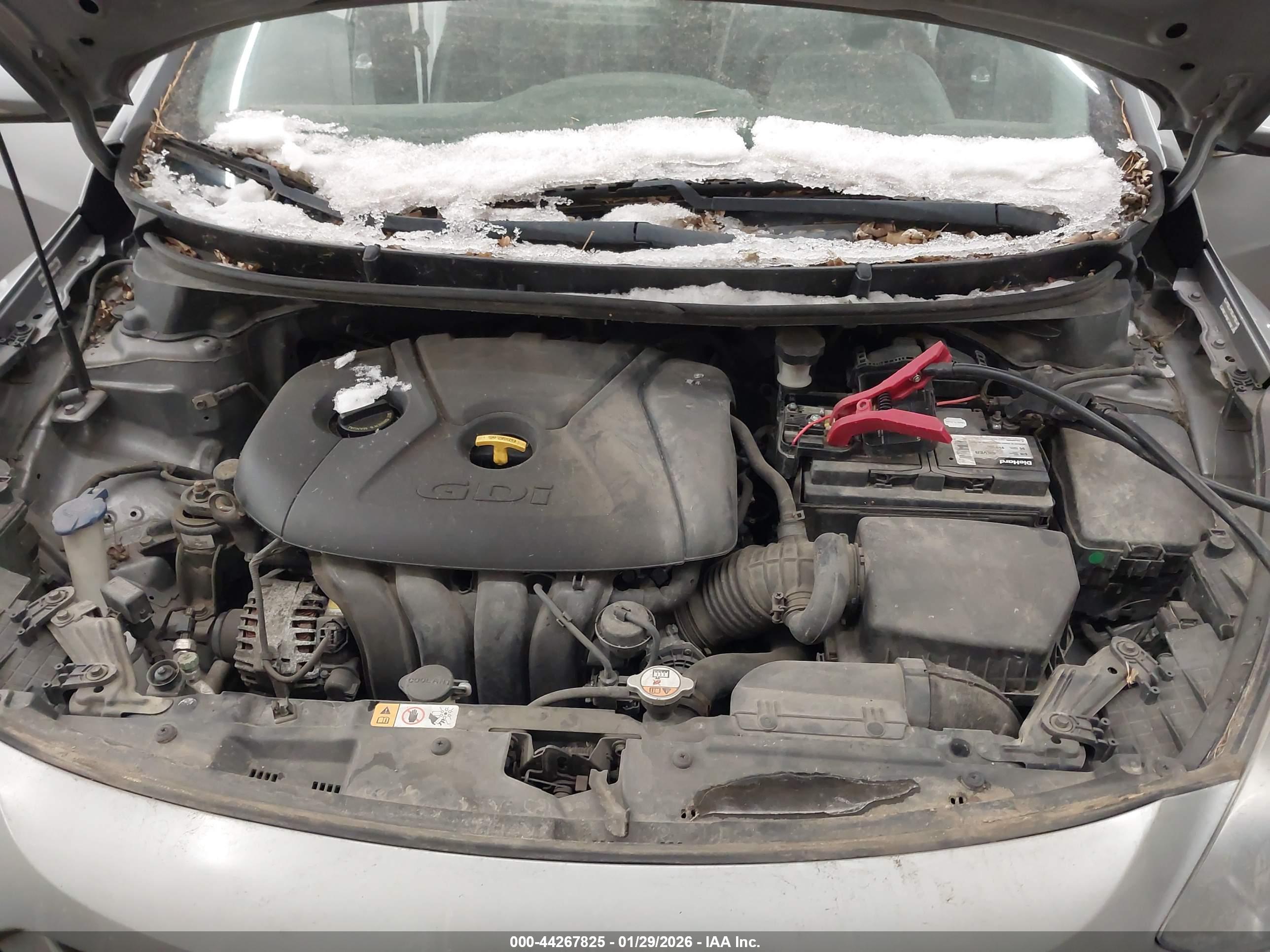 HYUNDAI ELANTRA image 10
