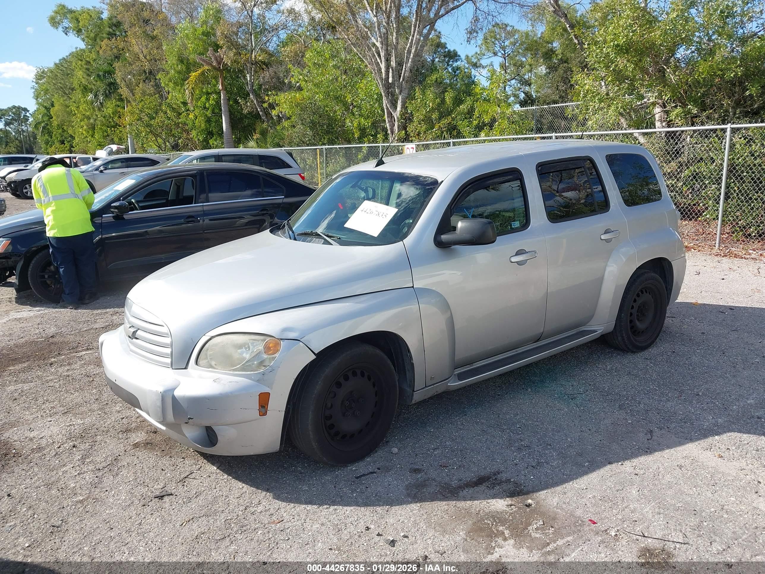 CHEVROLET HHR image 2