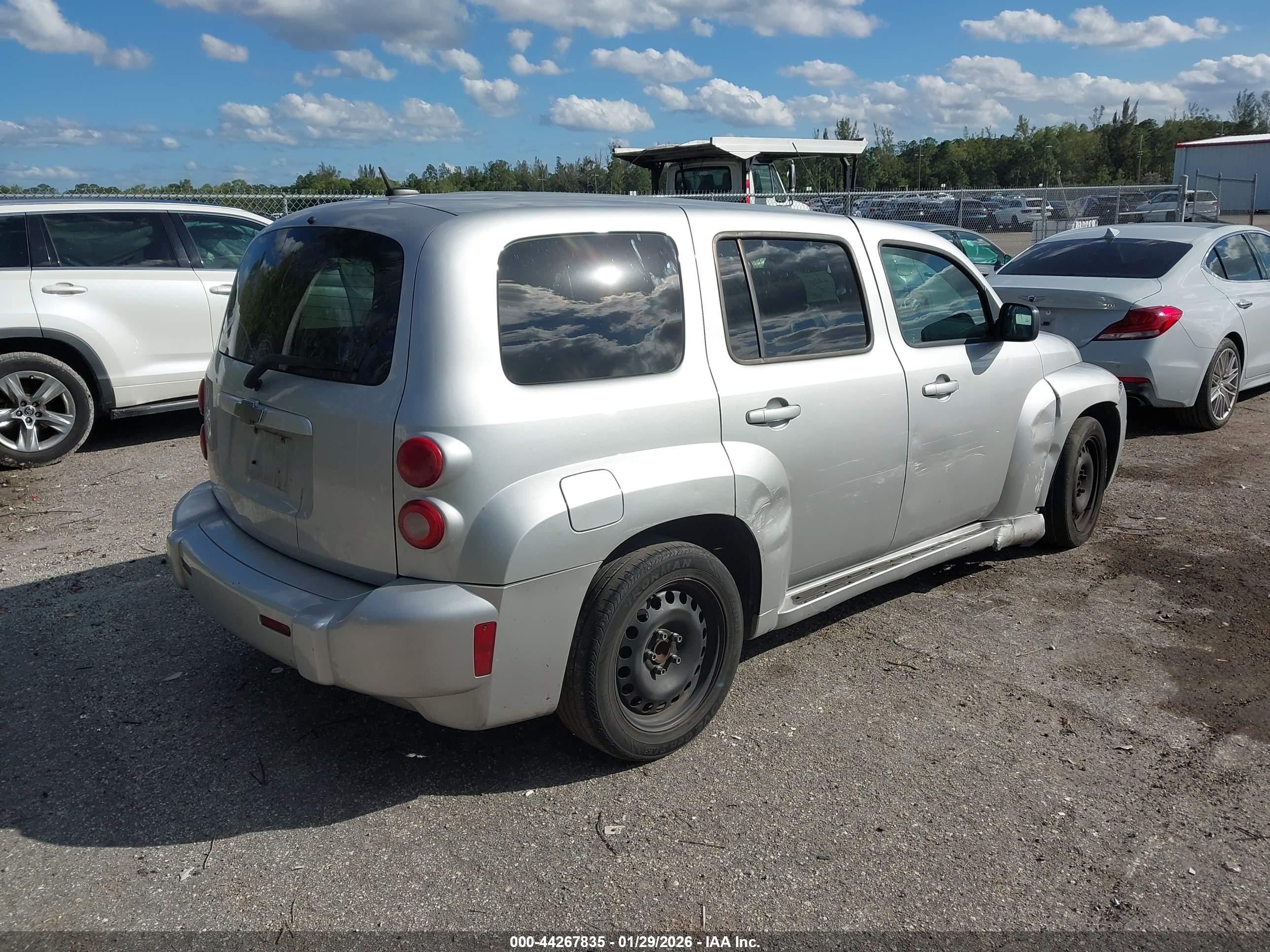 CHEVROLET HHR image 4