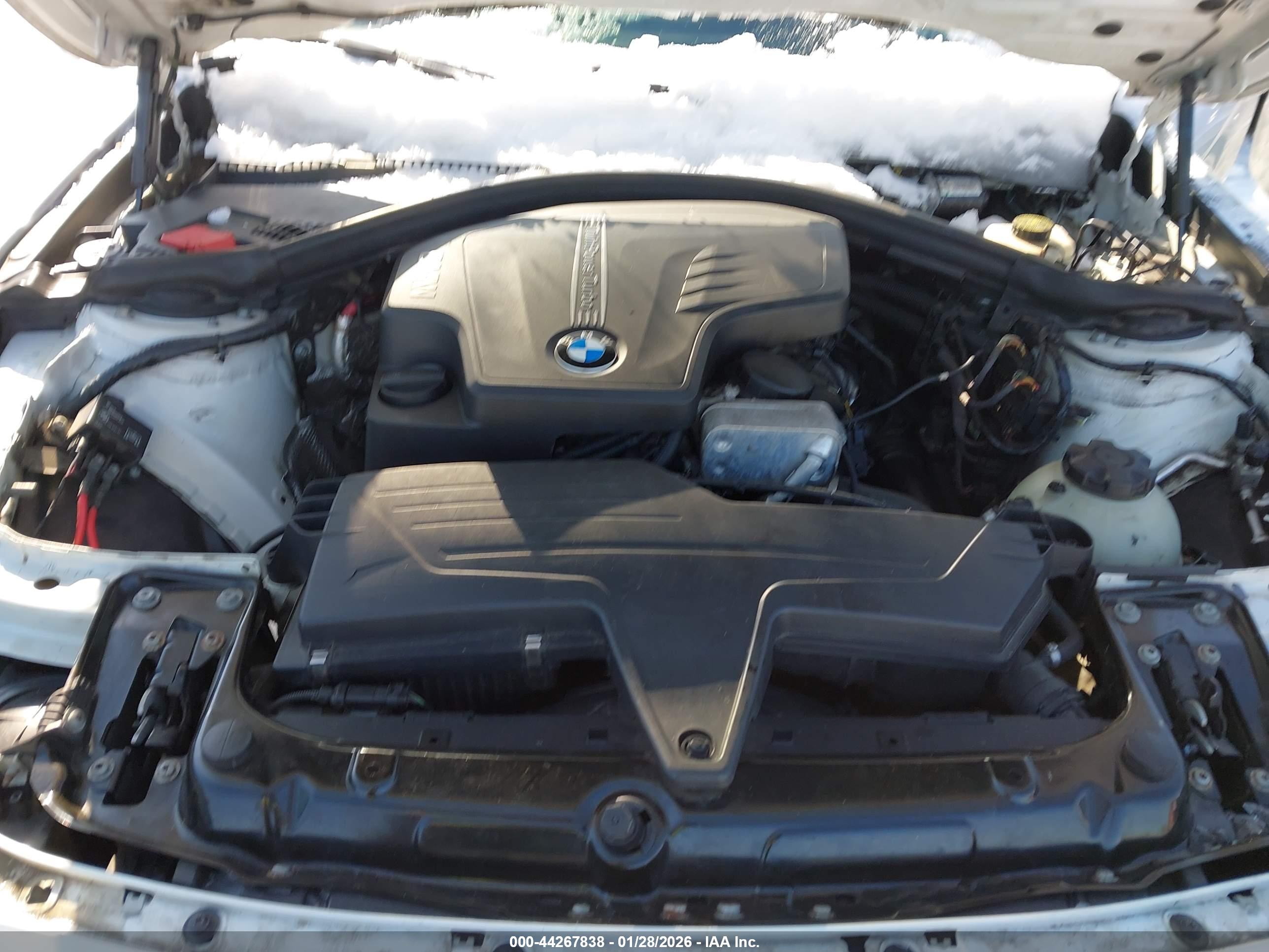 BMW 328I image 10