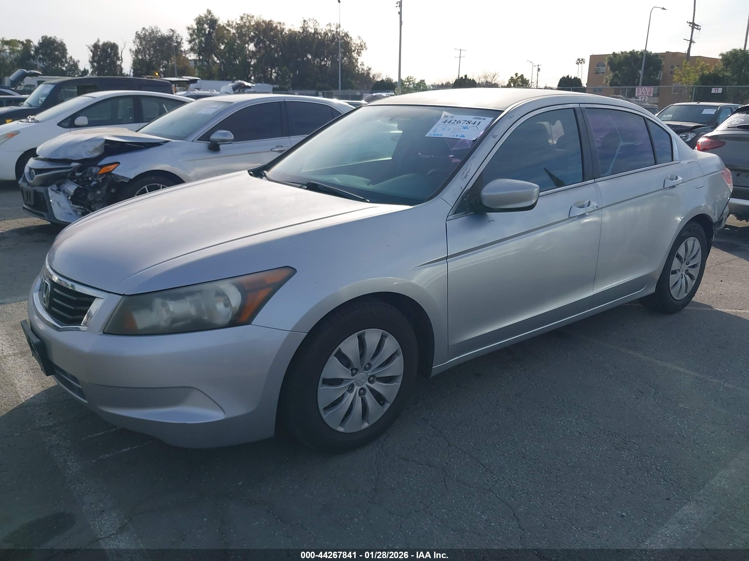 HONDA ACCORD image 2