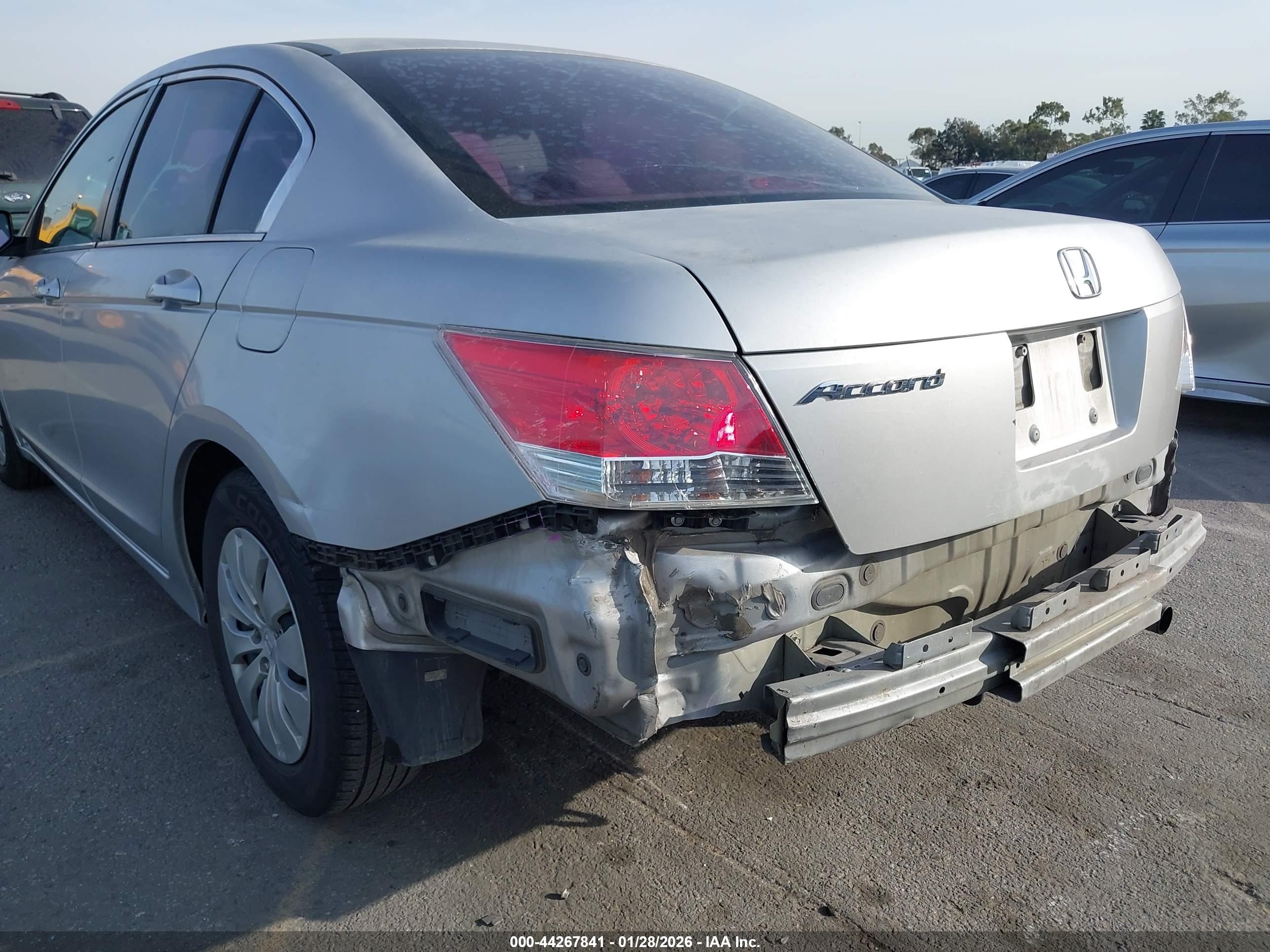 HONDA ACCORD image 6