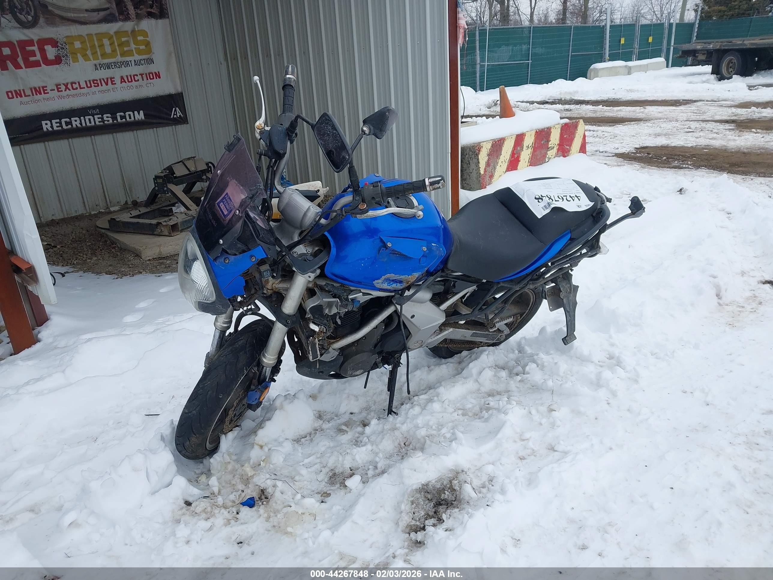 KAWASAKI LE650 image 2