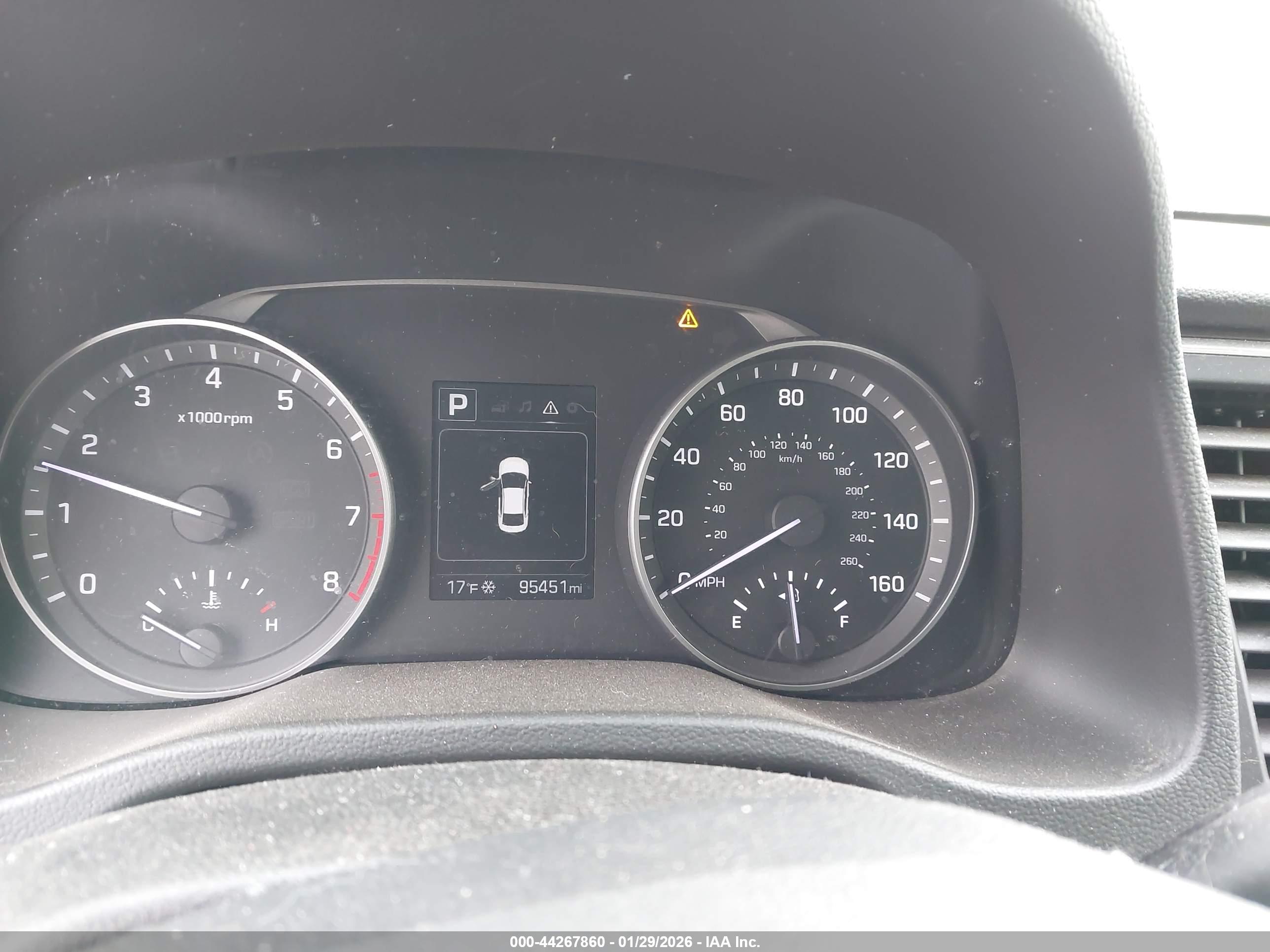 HYUNDAI ELANTRA image 7