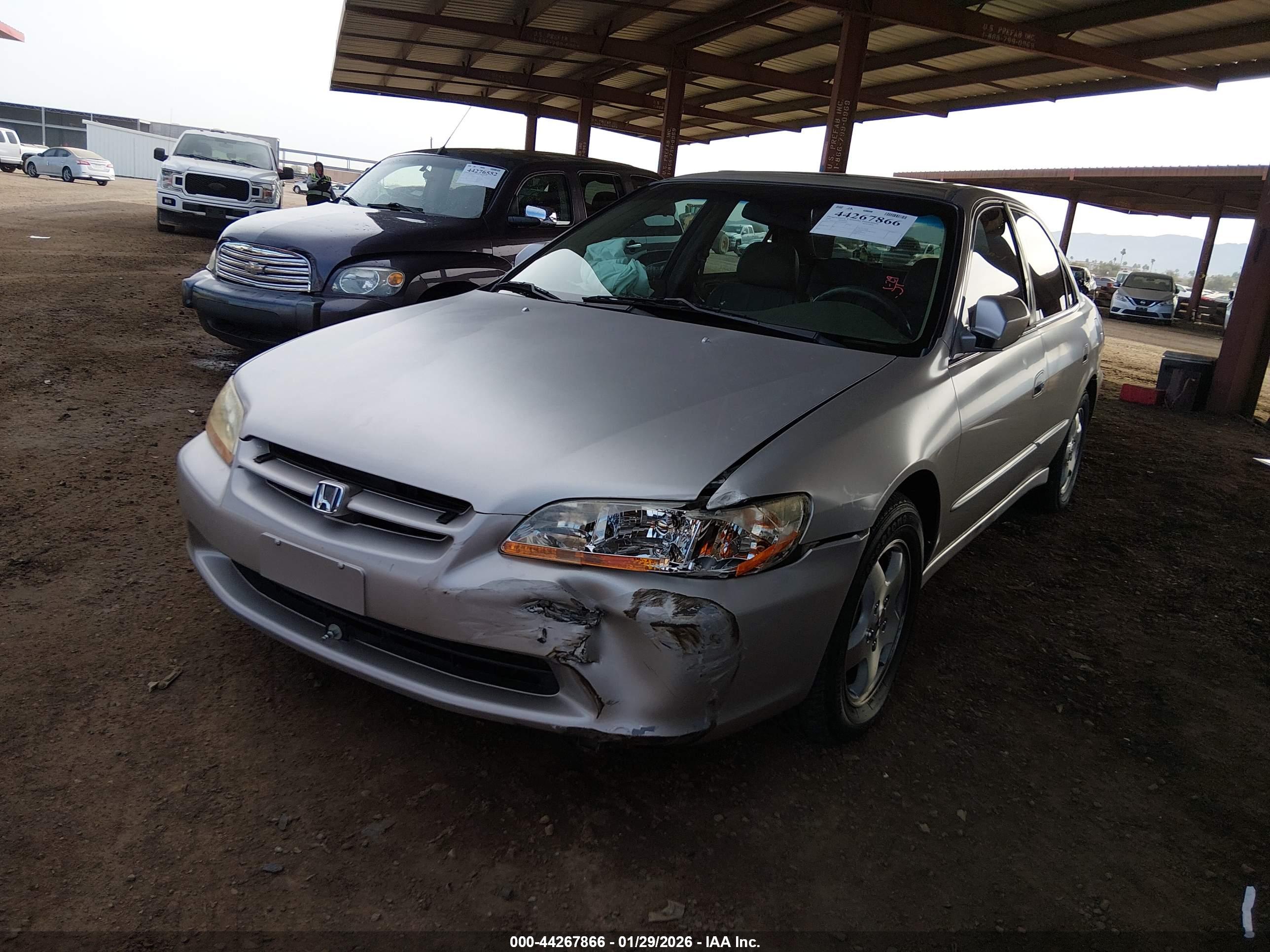 HONDA ACCORD image 6