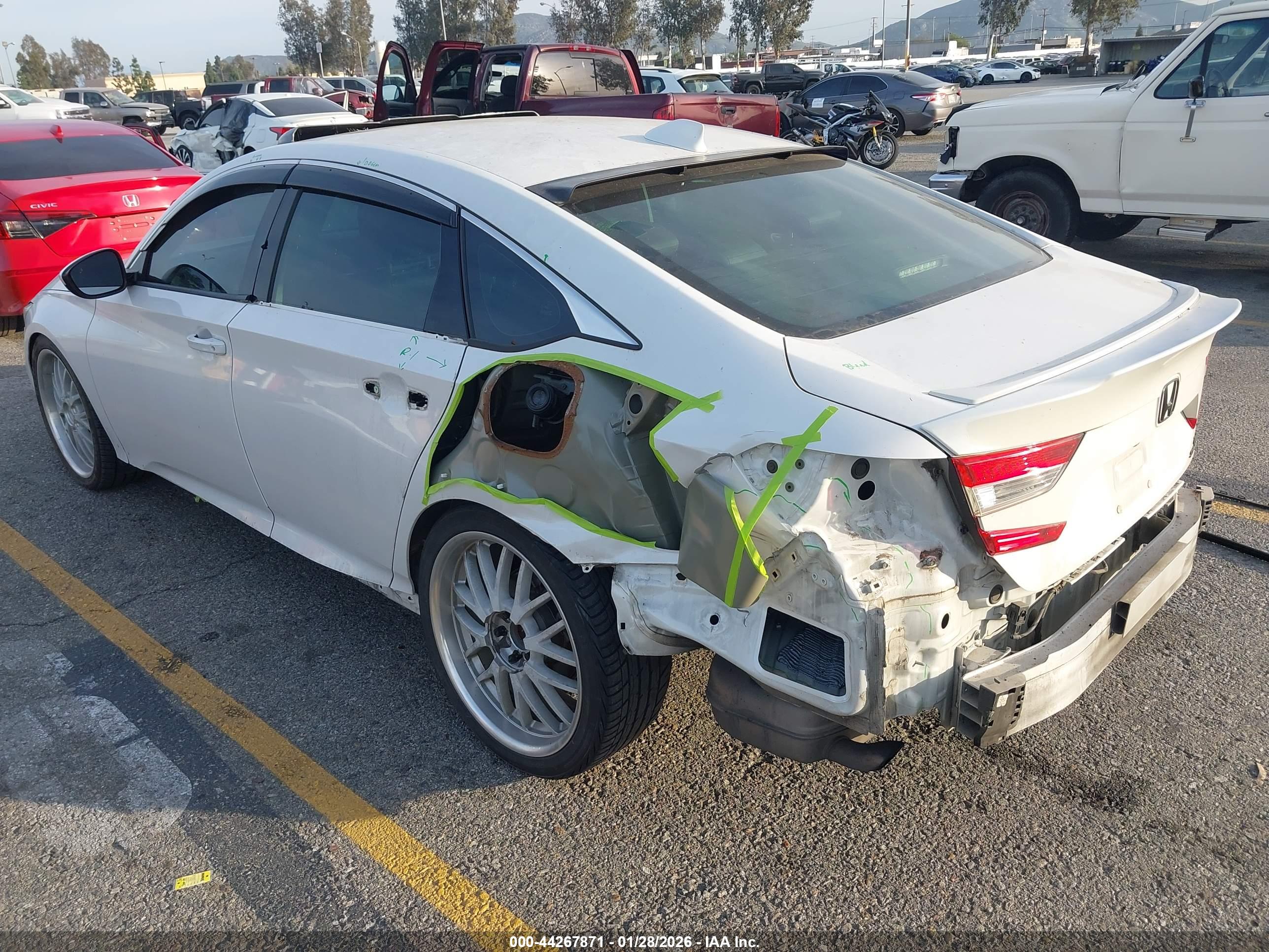 HONDA ACCORD image 3
