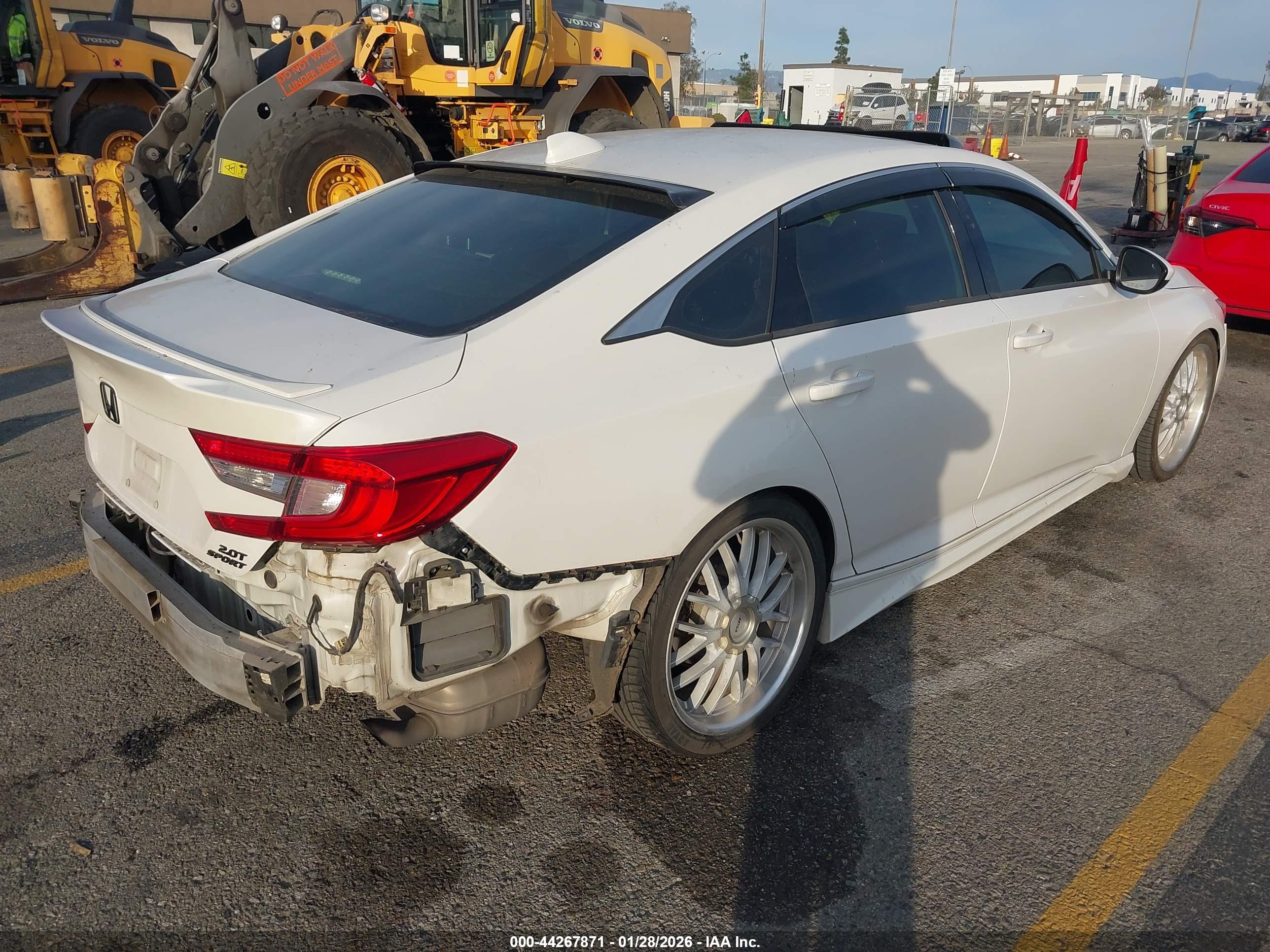HONDA ACCORD image 4
