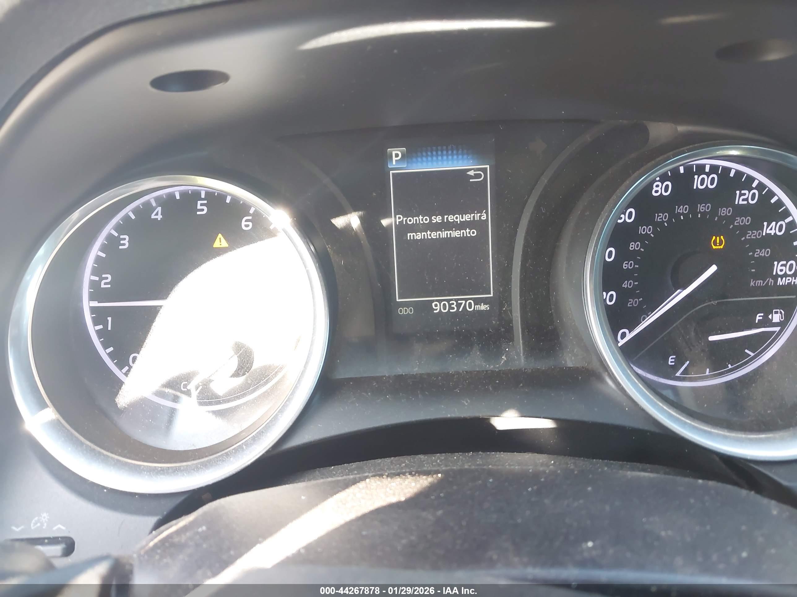 TOYOTA CAMRY image 7