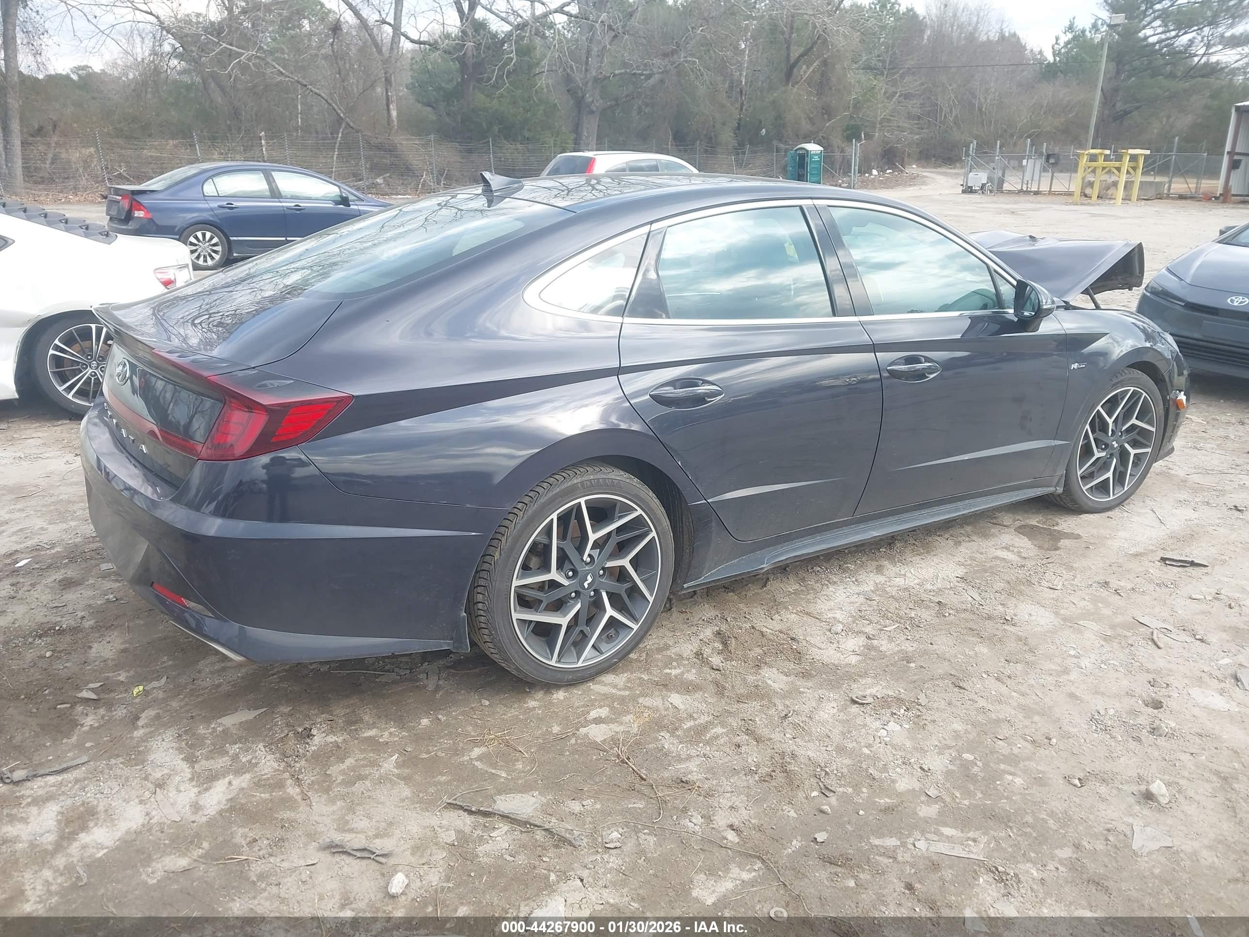HYUNDAI SONATA image 4