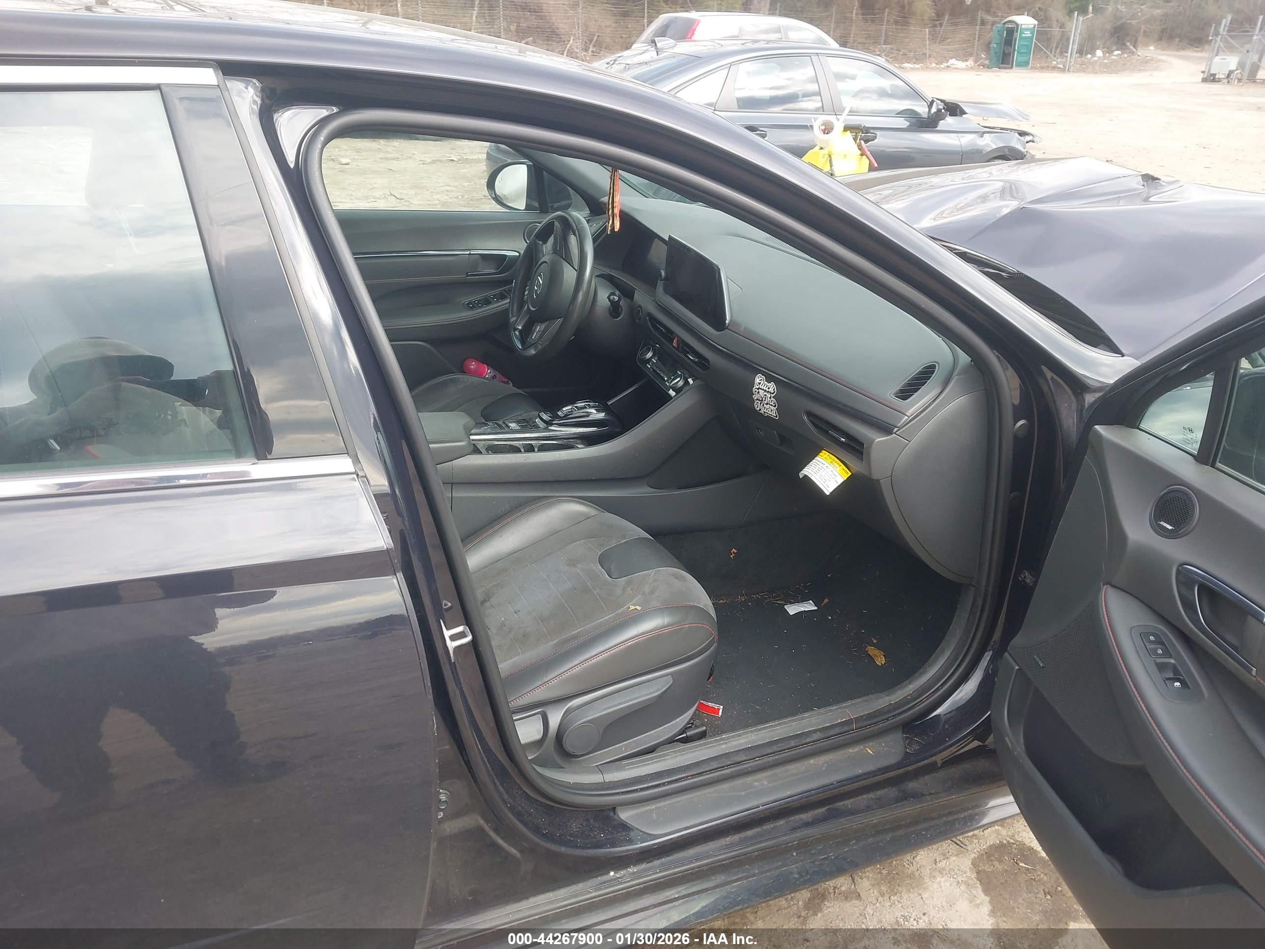 HYUNDAI SONATA image 5