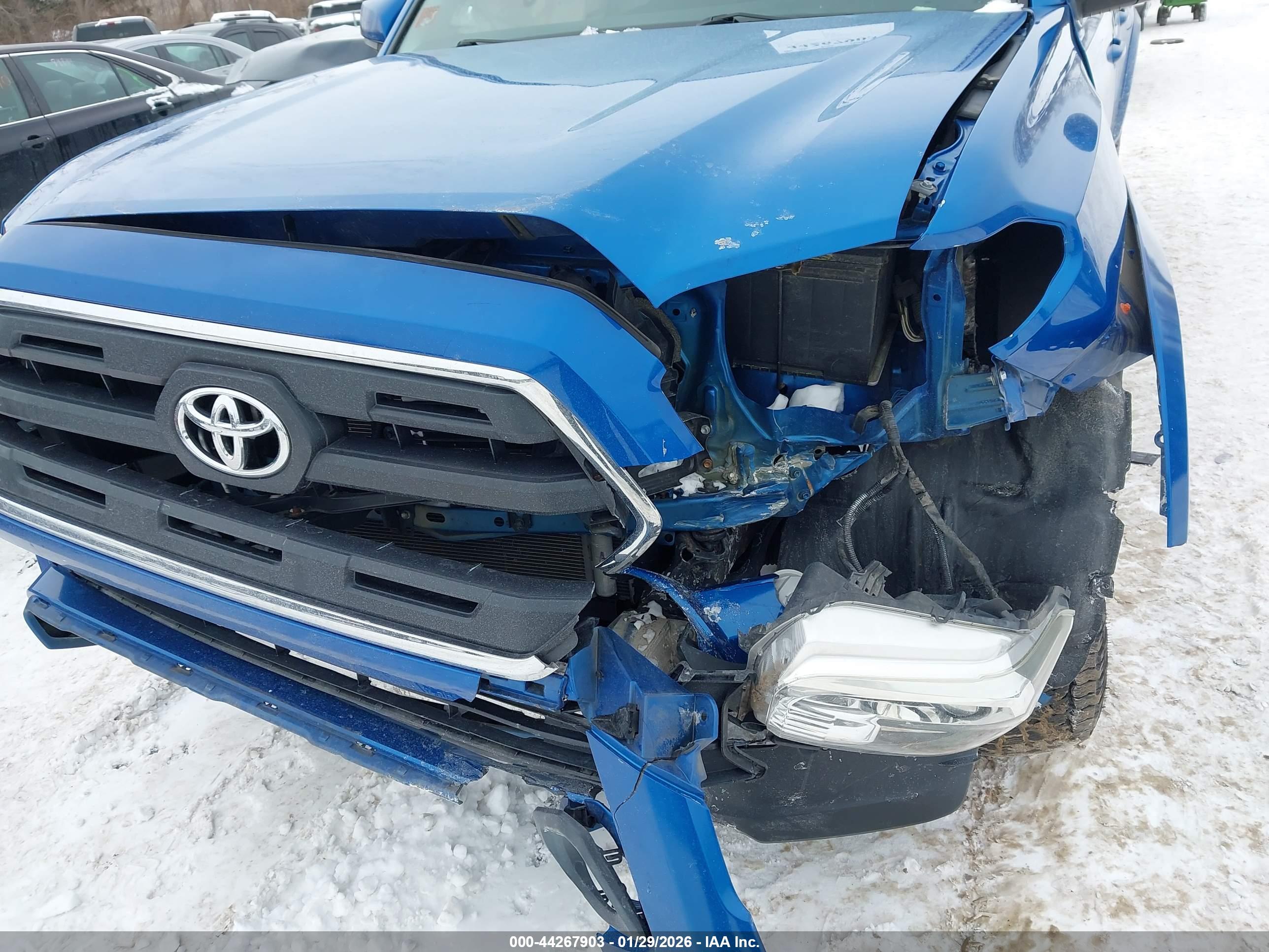 TOYOTA TACOMA image 6
