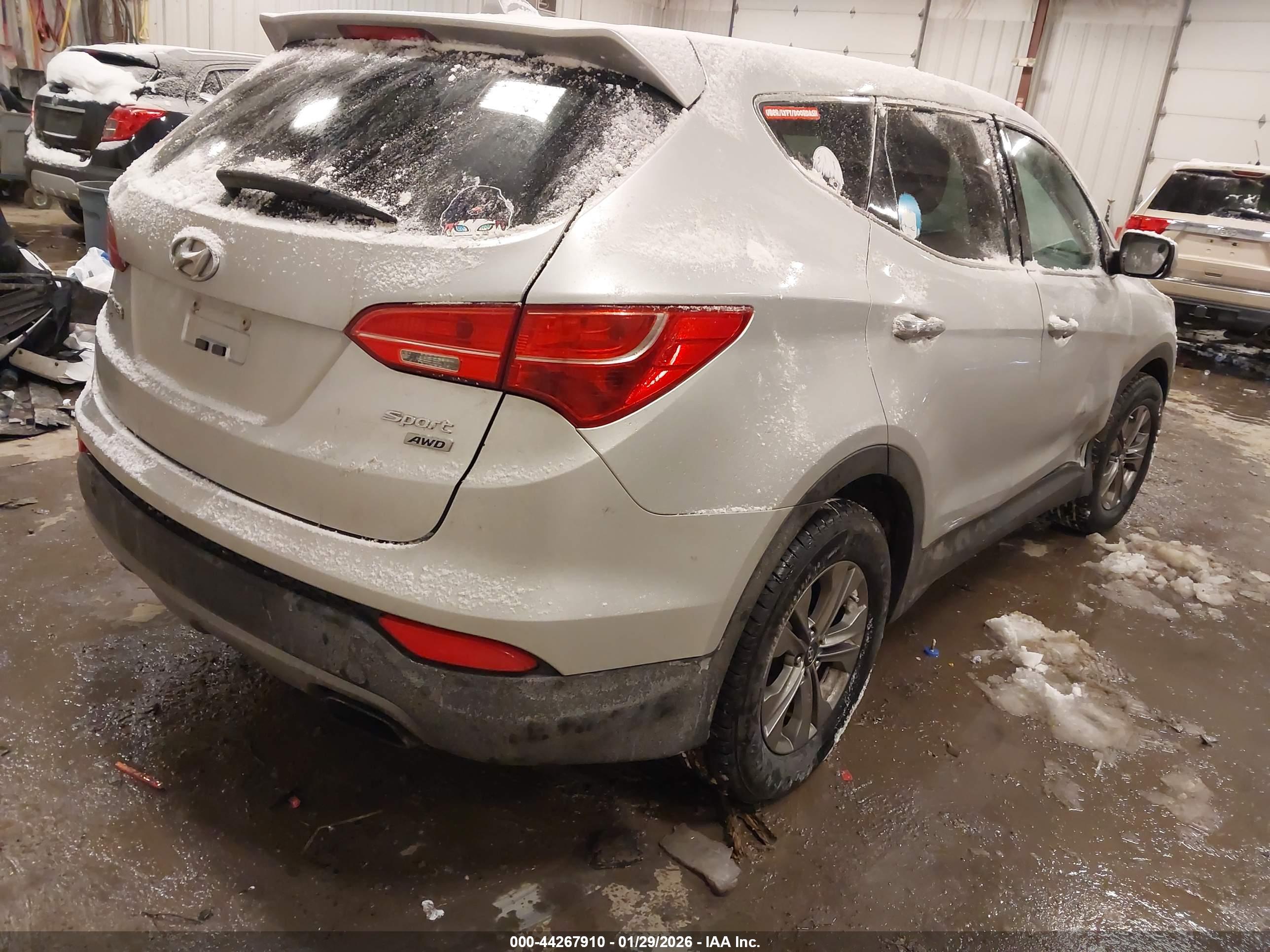 HYUNDAI SANTA image 4
