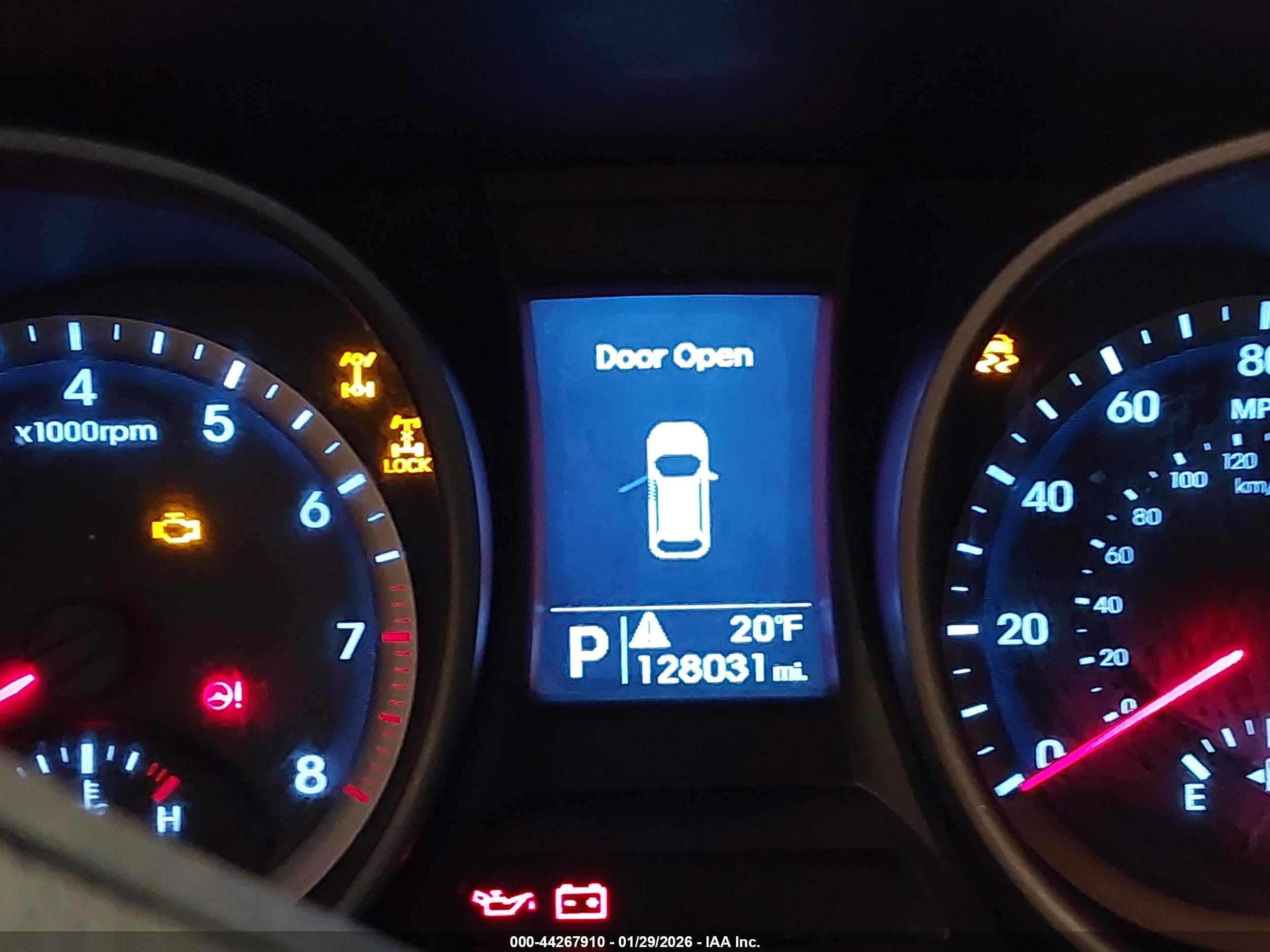 HYUNDAI SANTA image 7