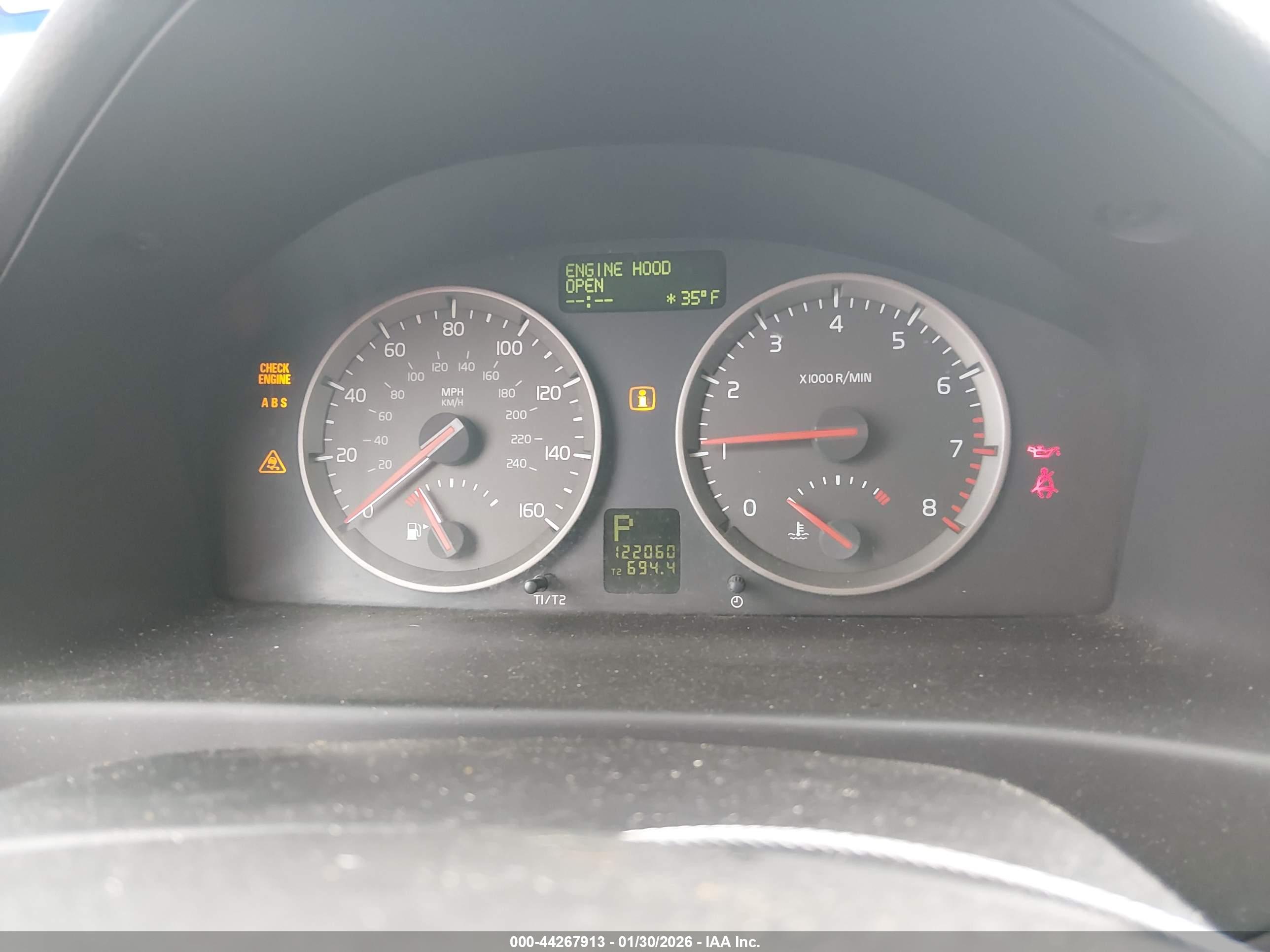 VOLVO S40 image 7