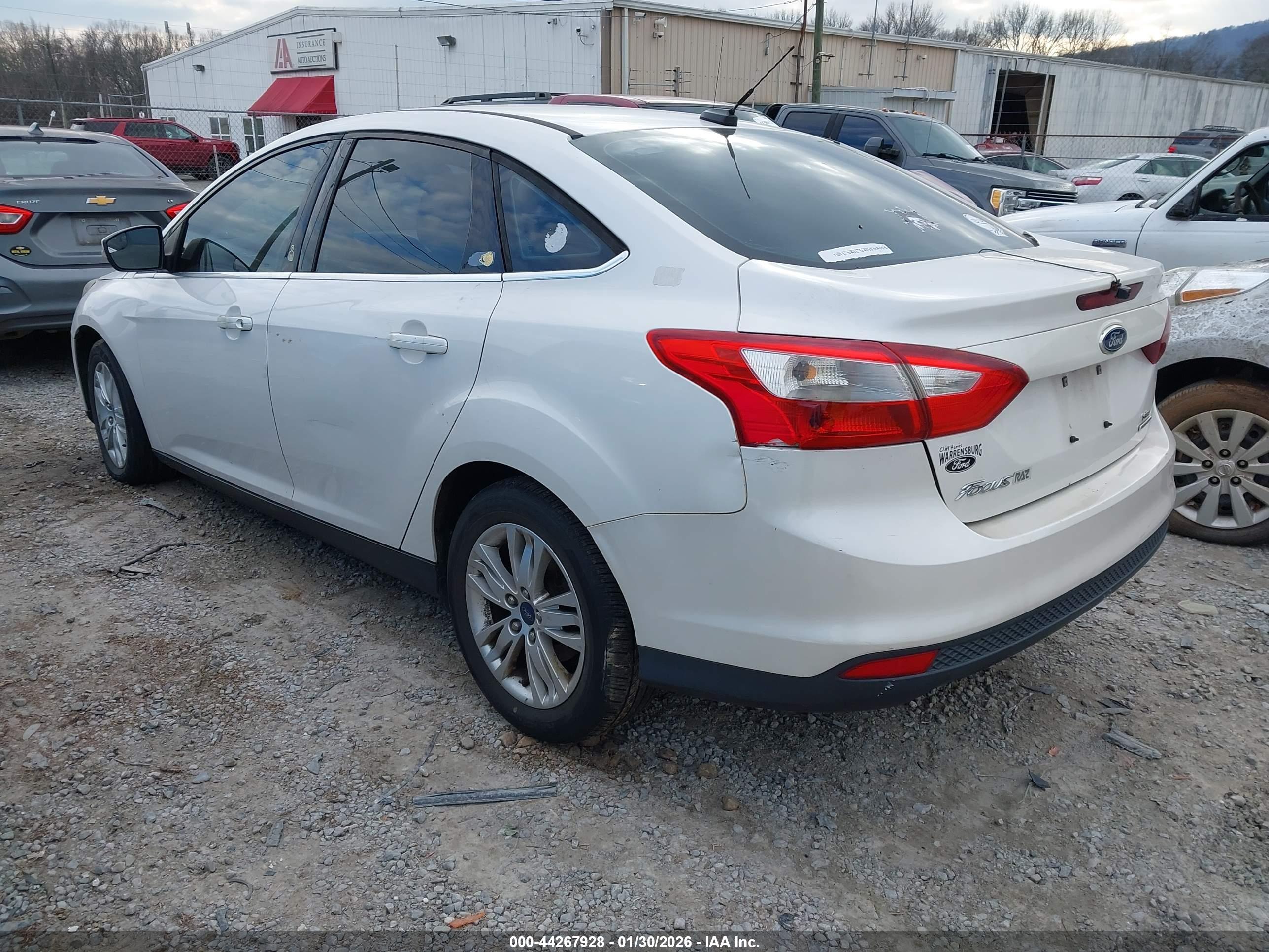 FORD FOCUS image 3